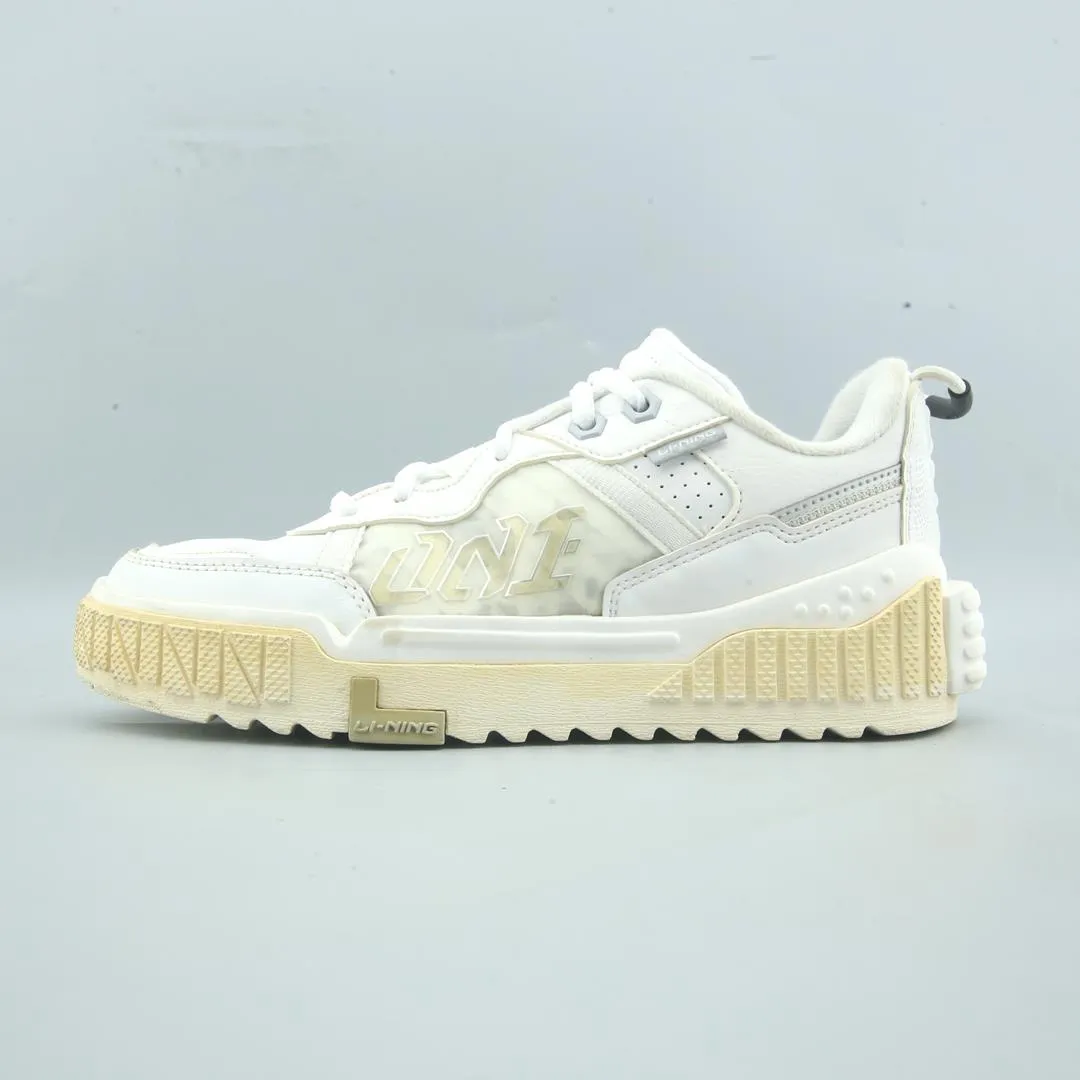 LI-NING  001 UNBLOCK Step Right