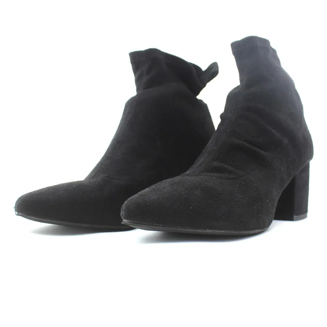 Chic Layering FASHION NOVA .