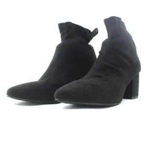 Chic Layering FASHION NOVA .