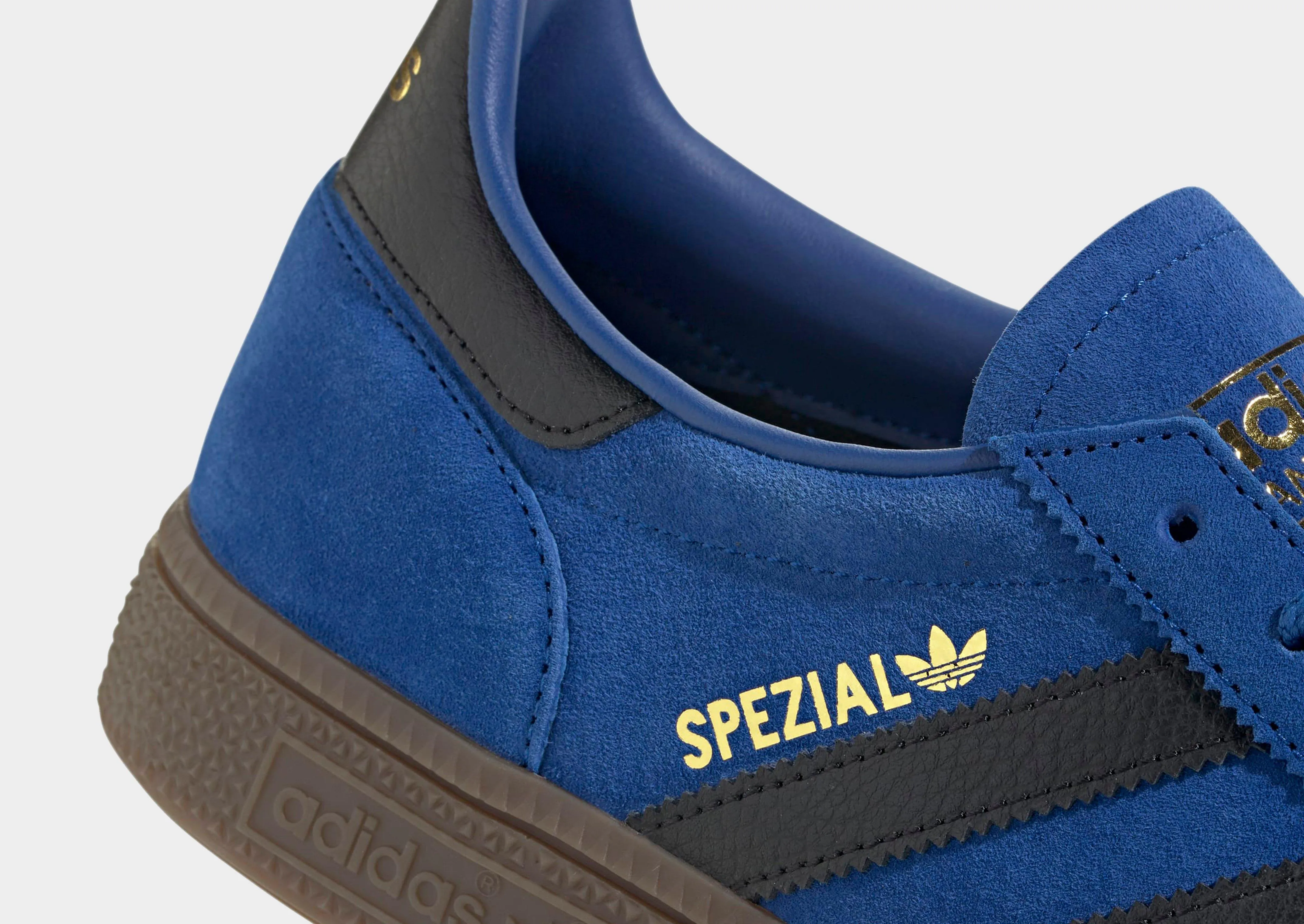 Handball Spezial Running Errands