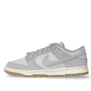 WMNS Nike Dunk Low PRM Next Nature Platinum Violet Urban Comfort Traction Lug Configuration