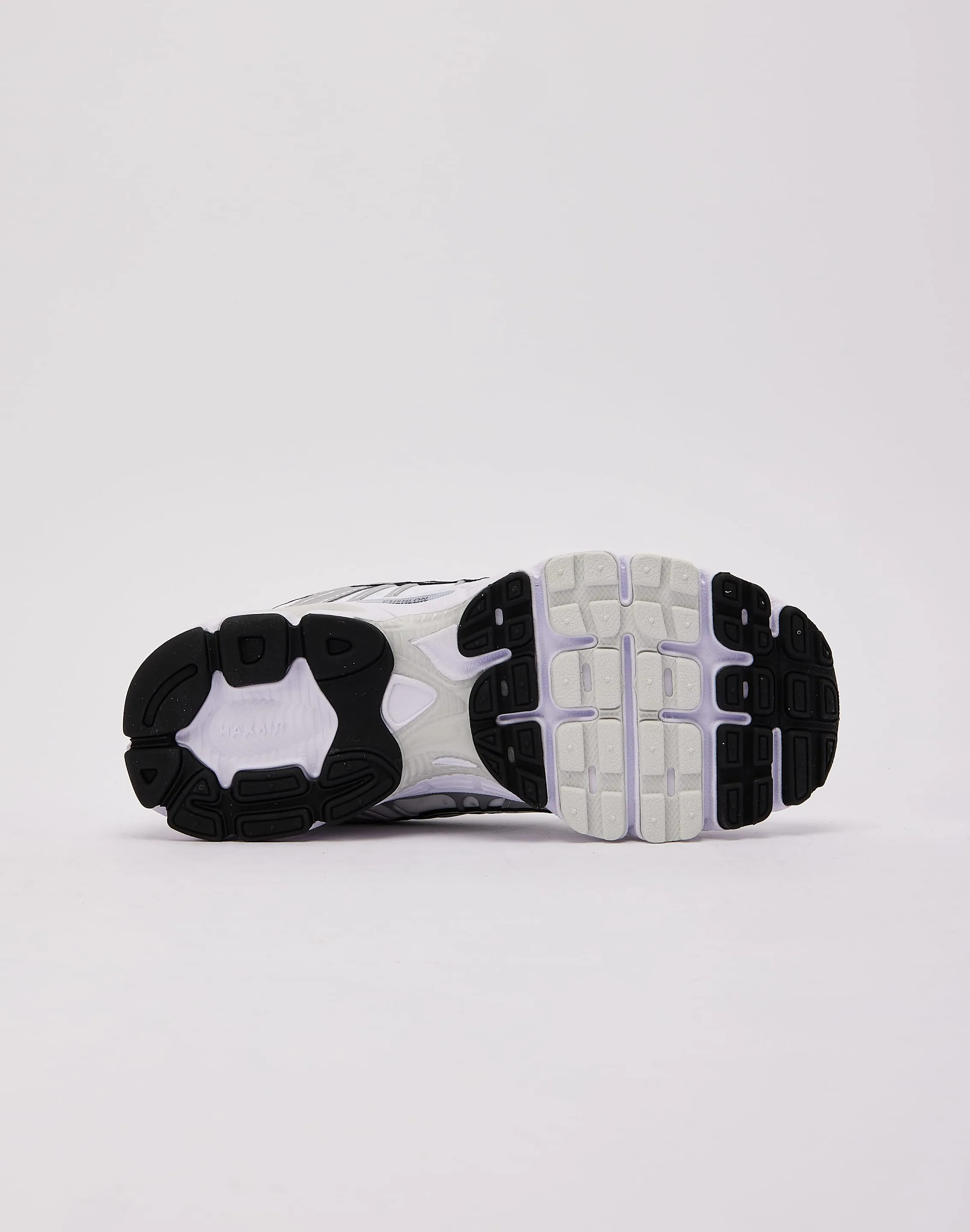 Nike Air Max Moto 2K Slip - resistant agility equipment