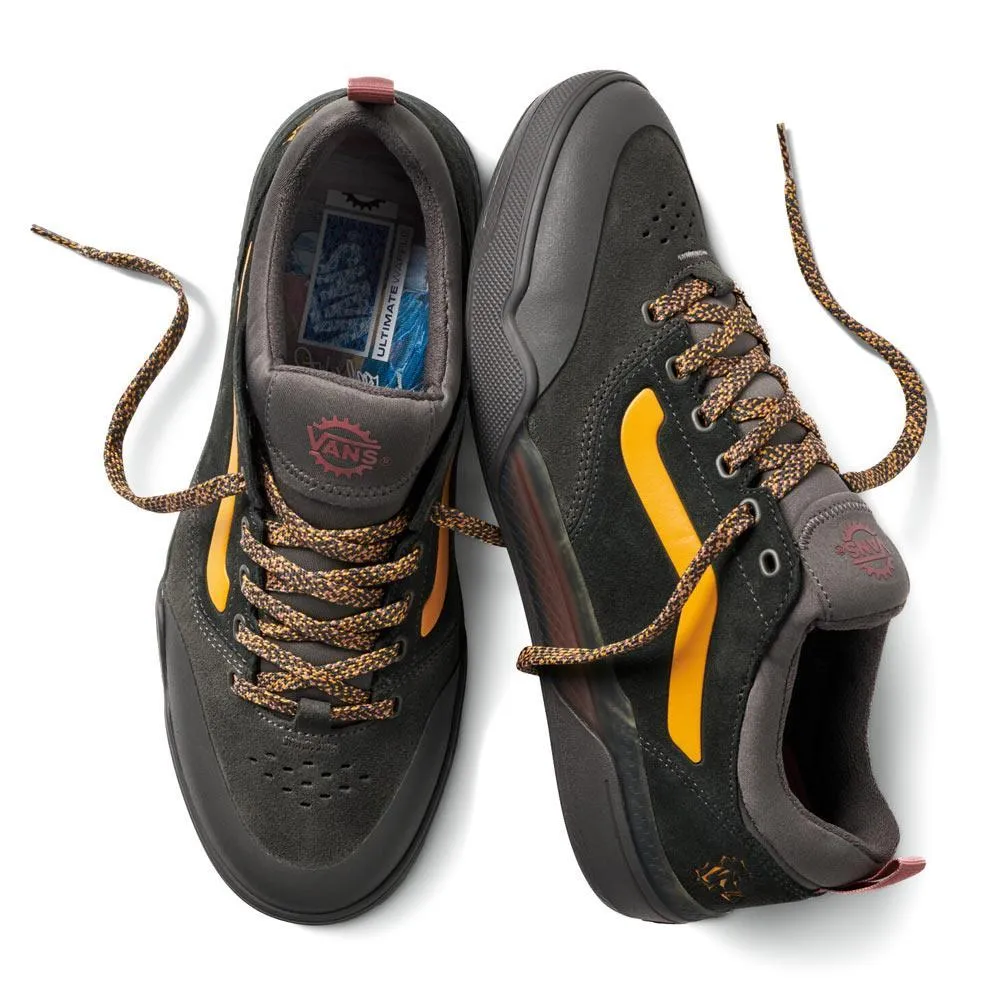 Skater Life Cushioned heel Vans BMX Peak - Lewis Mills Charcoal Grey