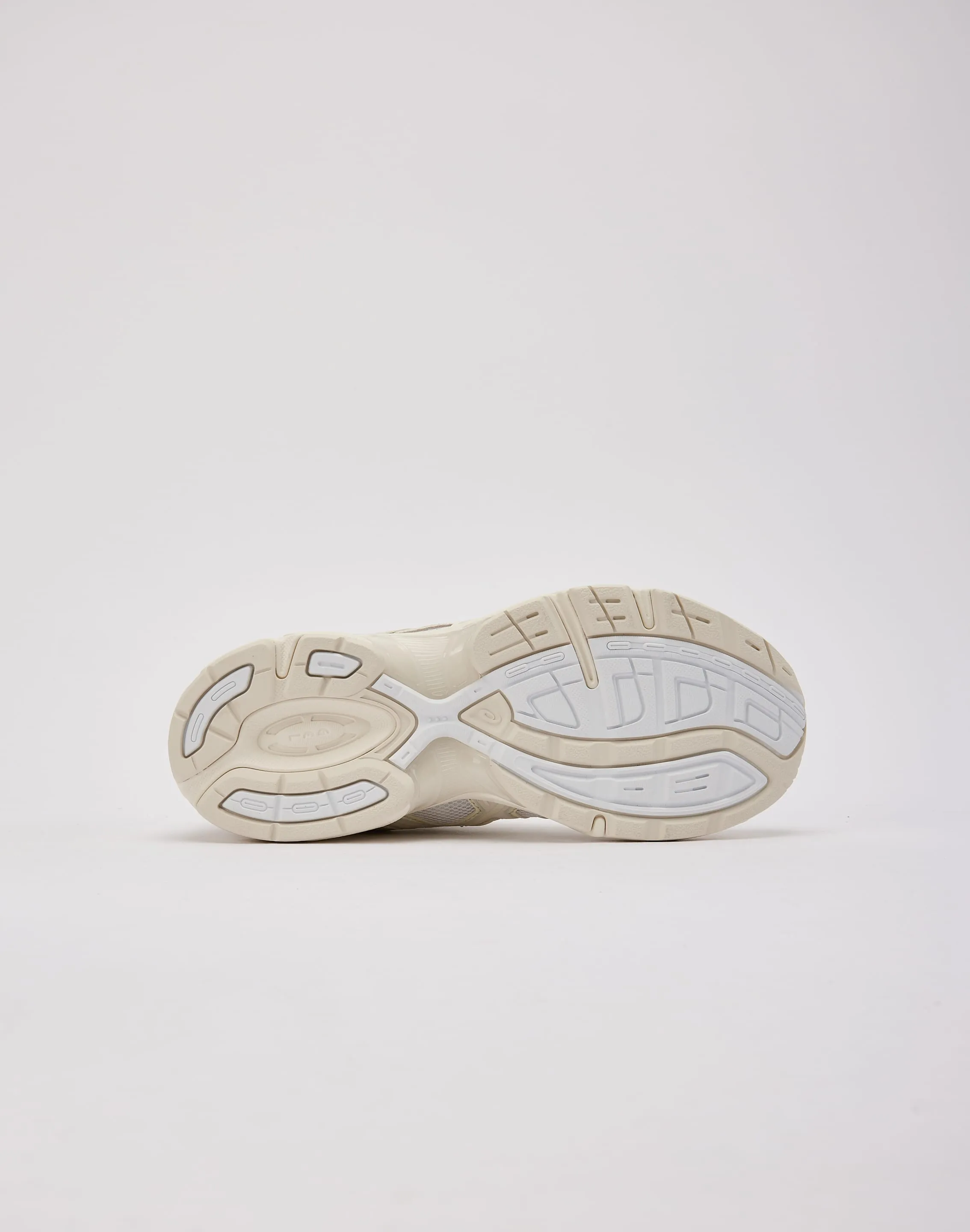 snowy Asics GEL-1130