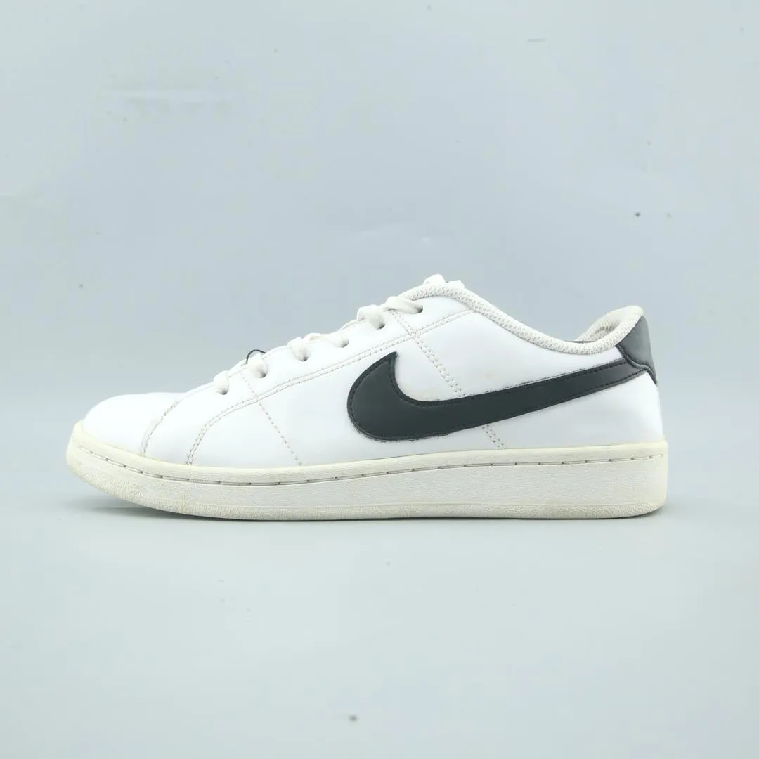 NIKE COURT ROYALE 2 LOW Unisex Fit