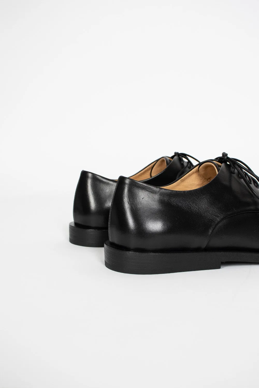 Sand Move Mando Derby Black