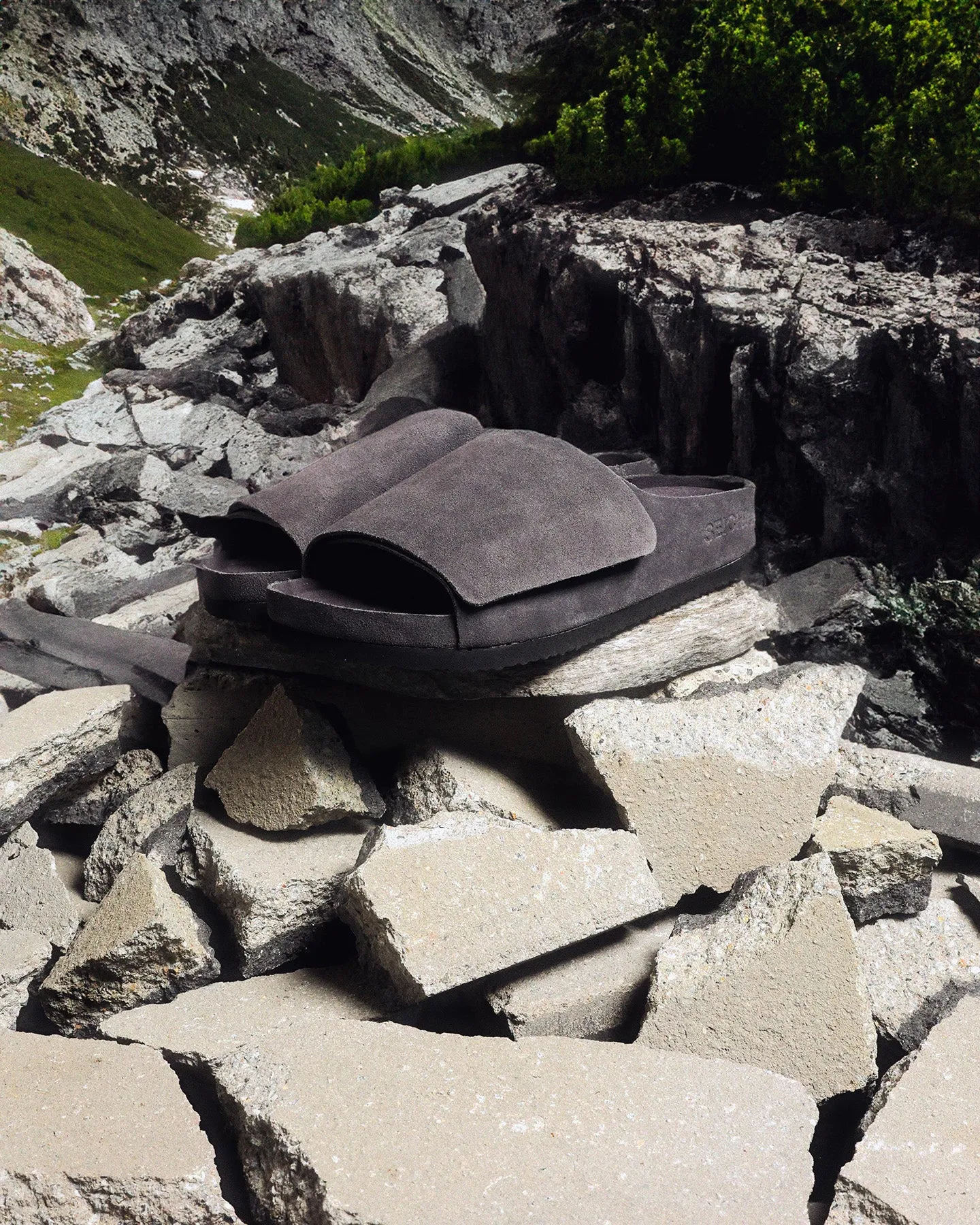 Cushioned Insole Flexible Fit Busy Professionals Seichi Mainichi Charcoal