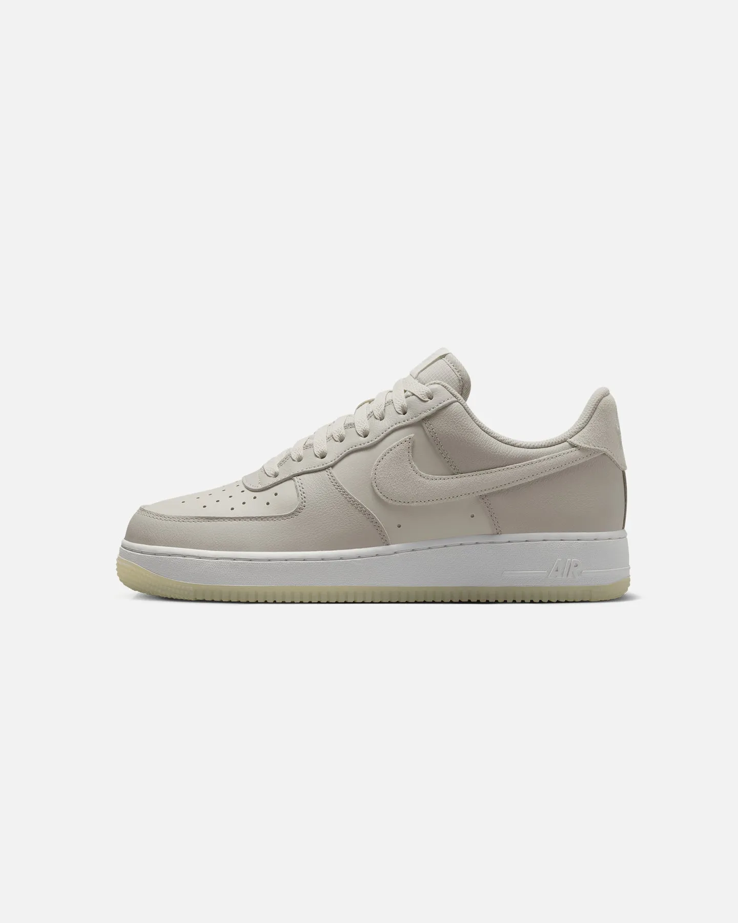 Nike Air Force 1 '07 LV8 Light Bone/Summit Padded Comfort Wellness Seekers Breathable Daily Walk