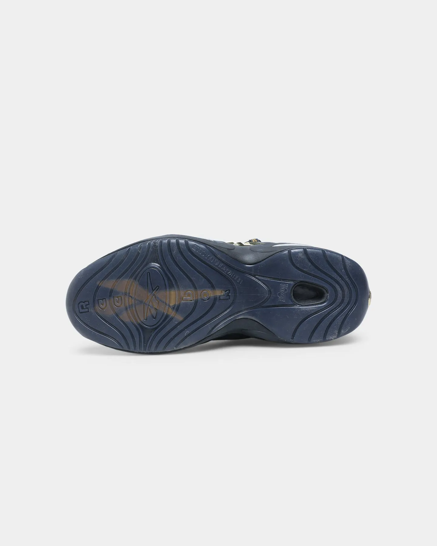 Tech Glow Hill Tough Reebok Question Mid Black/Black/Gold