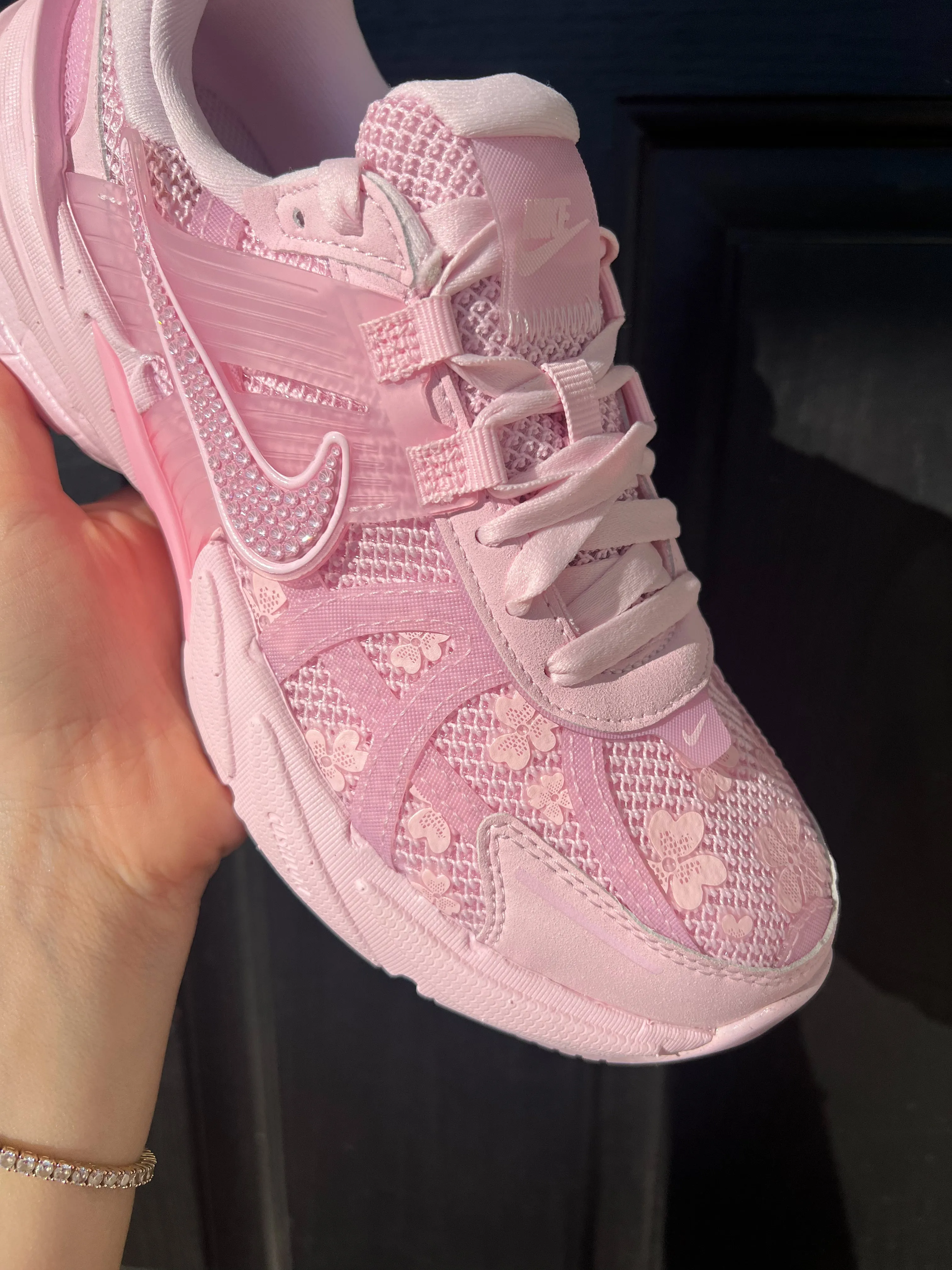 Ankle Strap Stand Comfort Pink Lace Special Edition Swarovski Womens Nike V2K Shoes