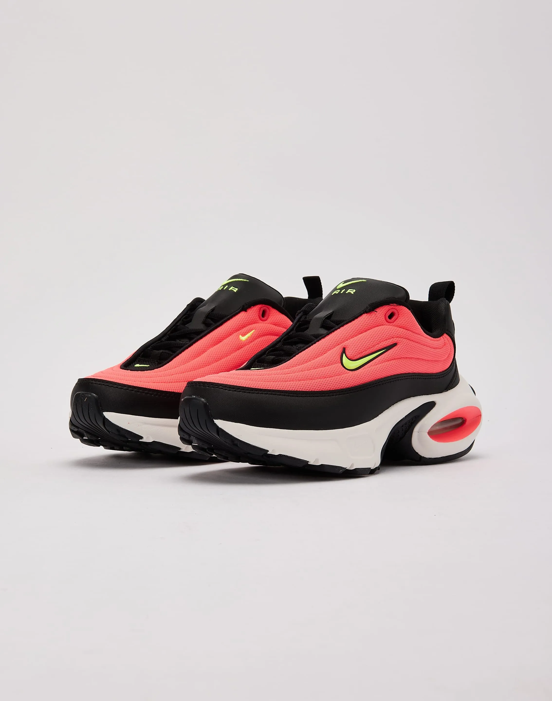 adventure - themed running gear Nike Air Max Portal