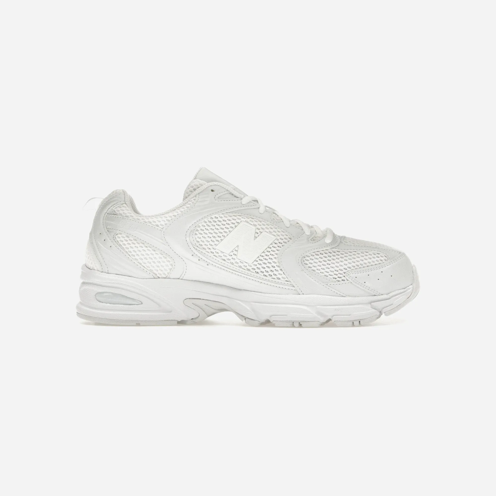 New Balance 530 Triple White adult functionality