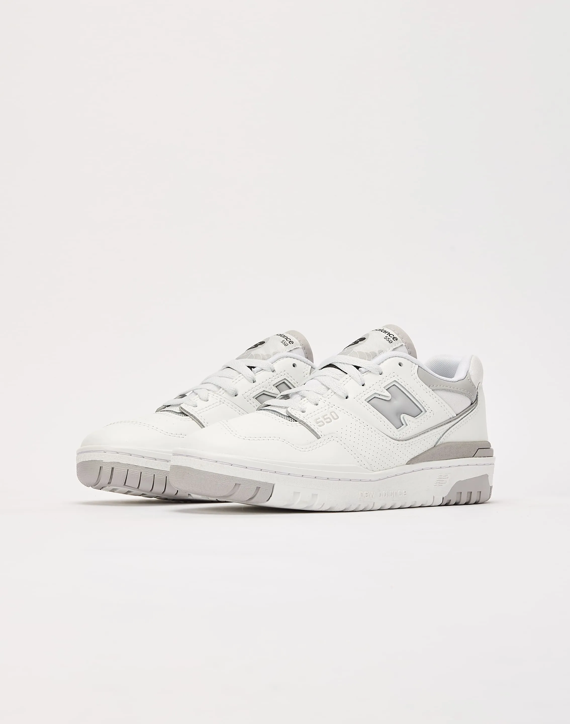 Grip Control Shoes New Balance 550