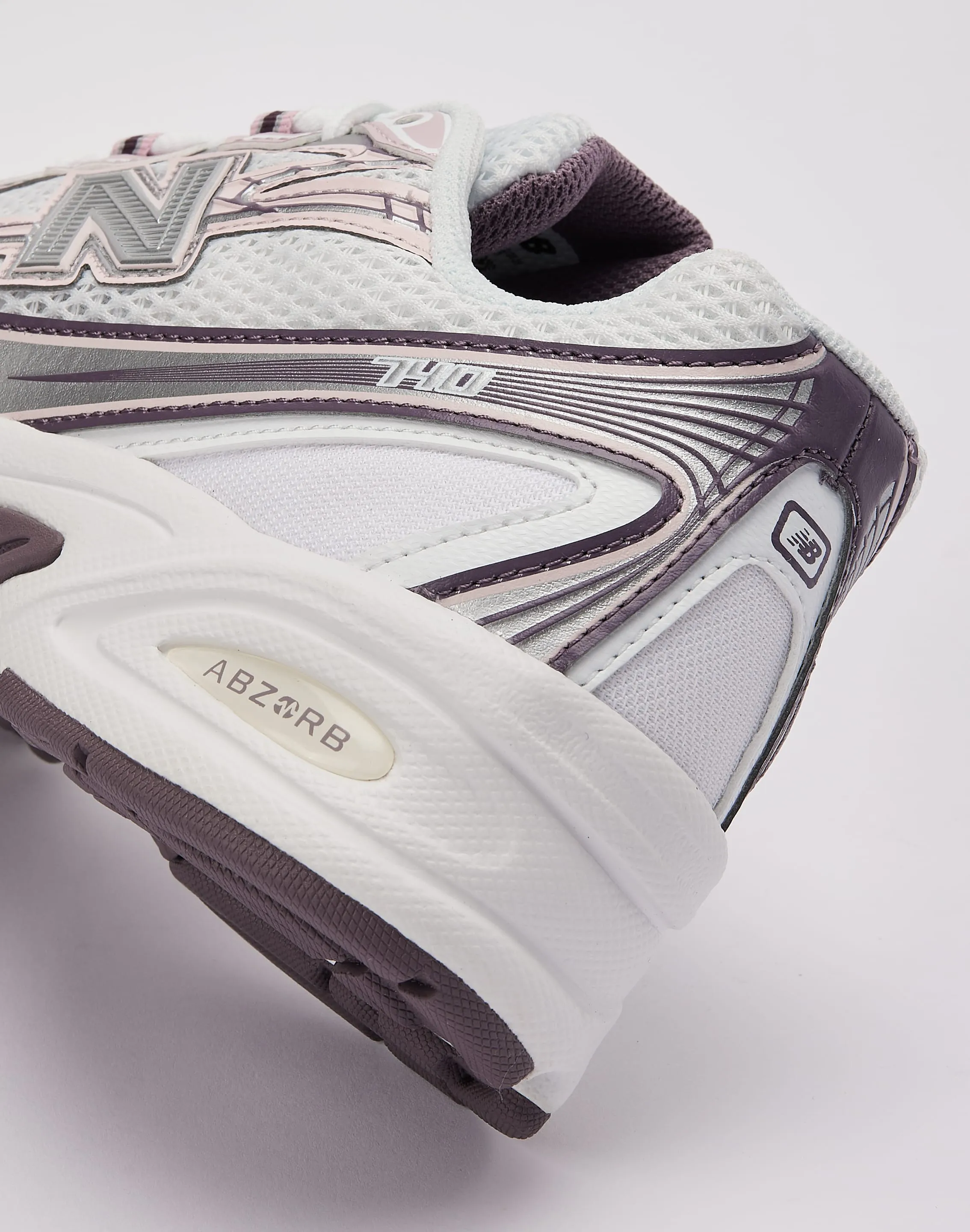 professional runner shoes Corporate - running New Balance 740