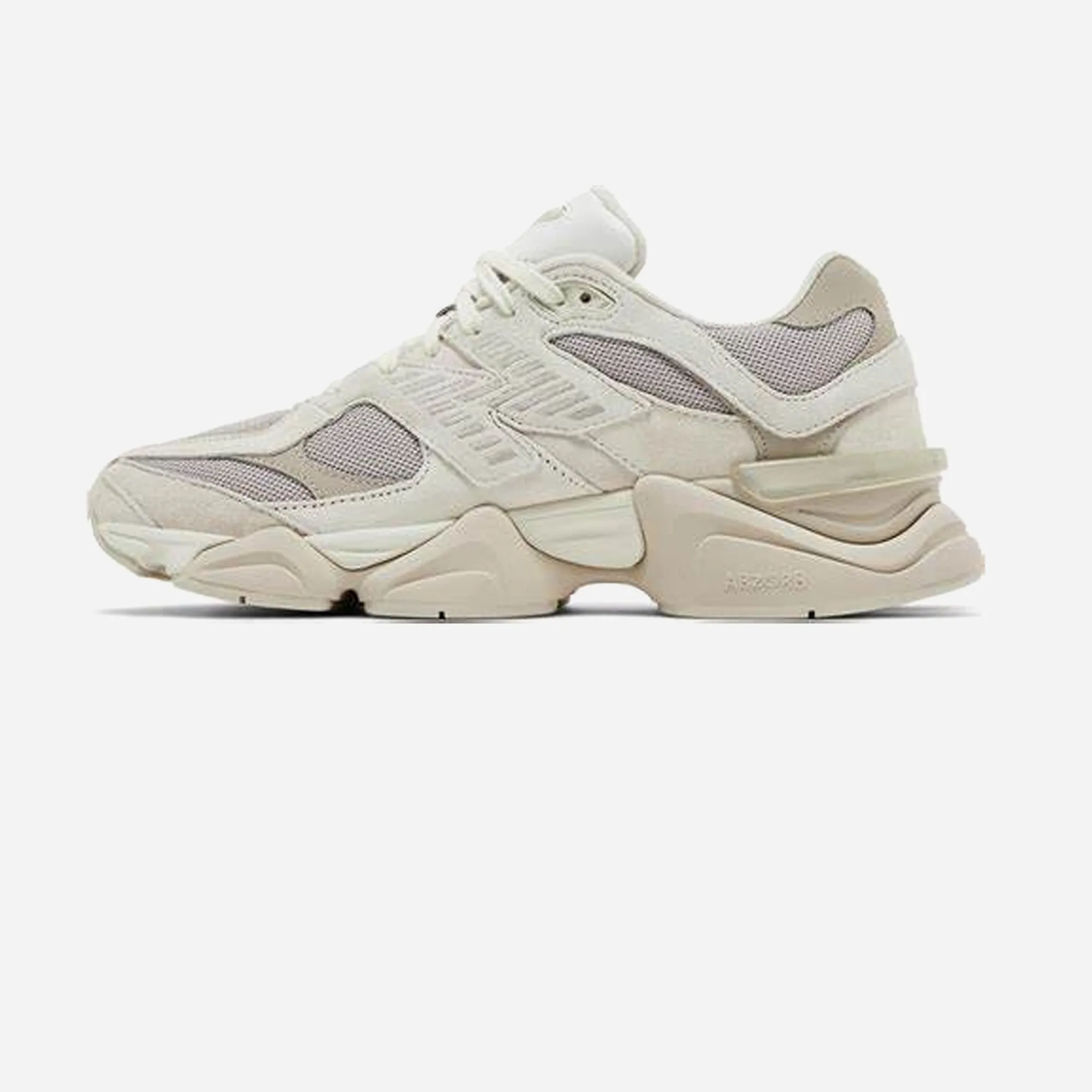 running in city shoes New Balance 9060 Moonbeam Grey