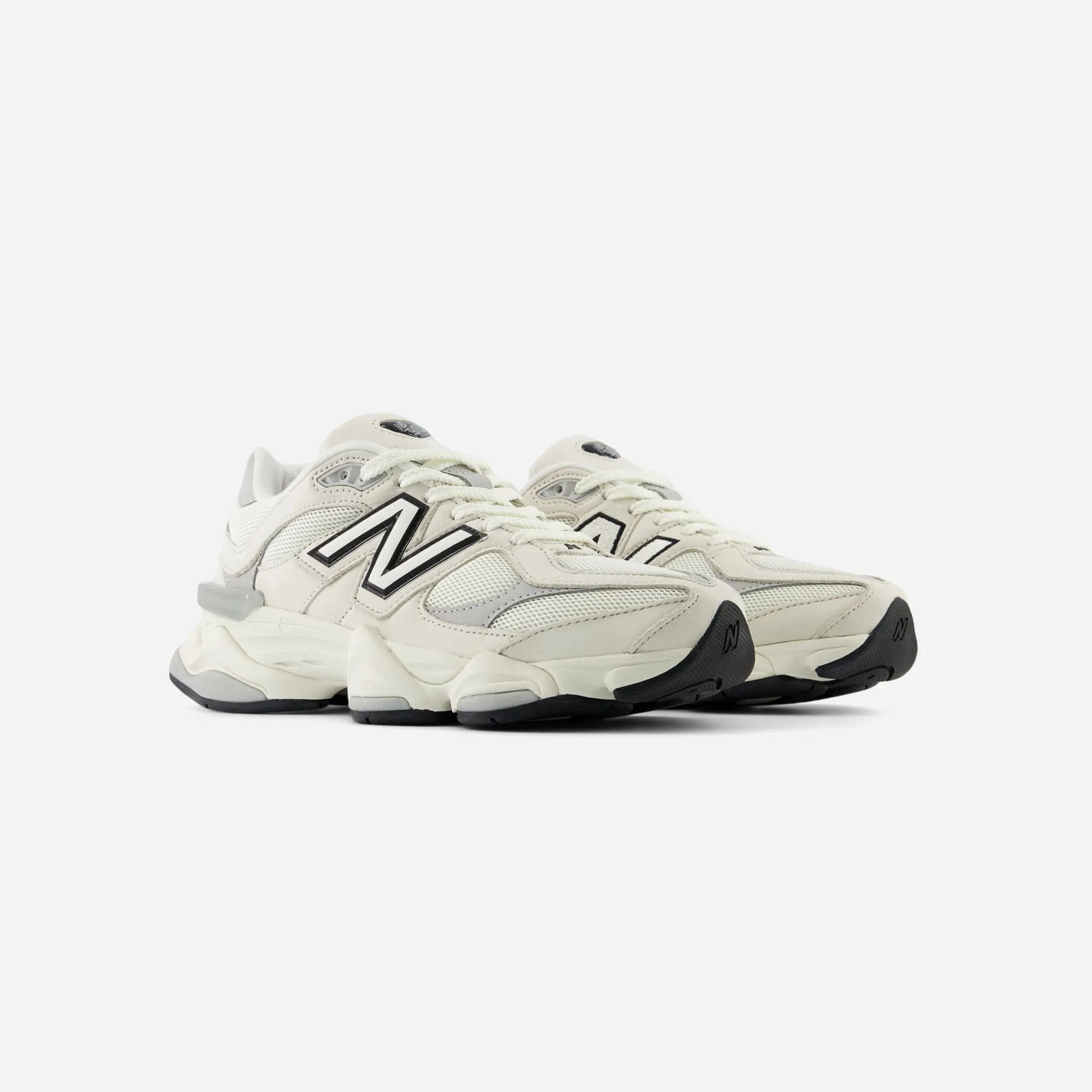 New Balance 9060 Sea Salt Raincloud long - jump shoes Color run