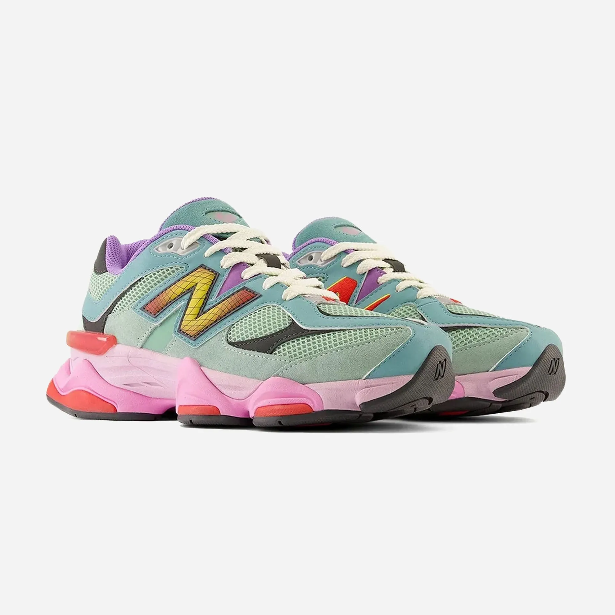 New Balance 9060 Wraped Easy On And Off environmental - event running option