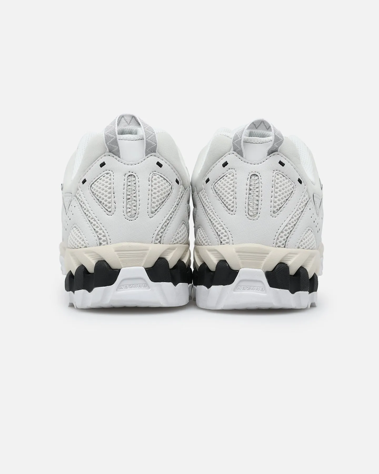 Rock Guard New Balance ML610TBA Light Grey