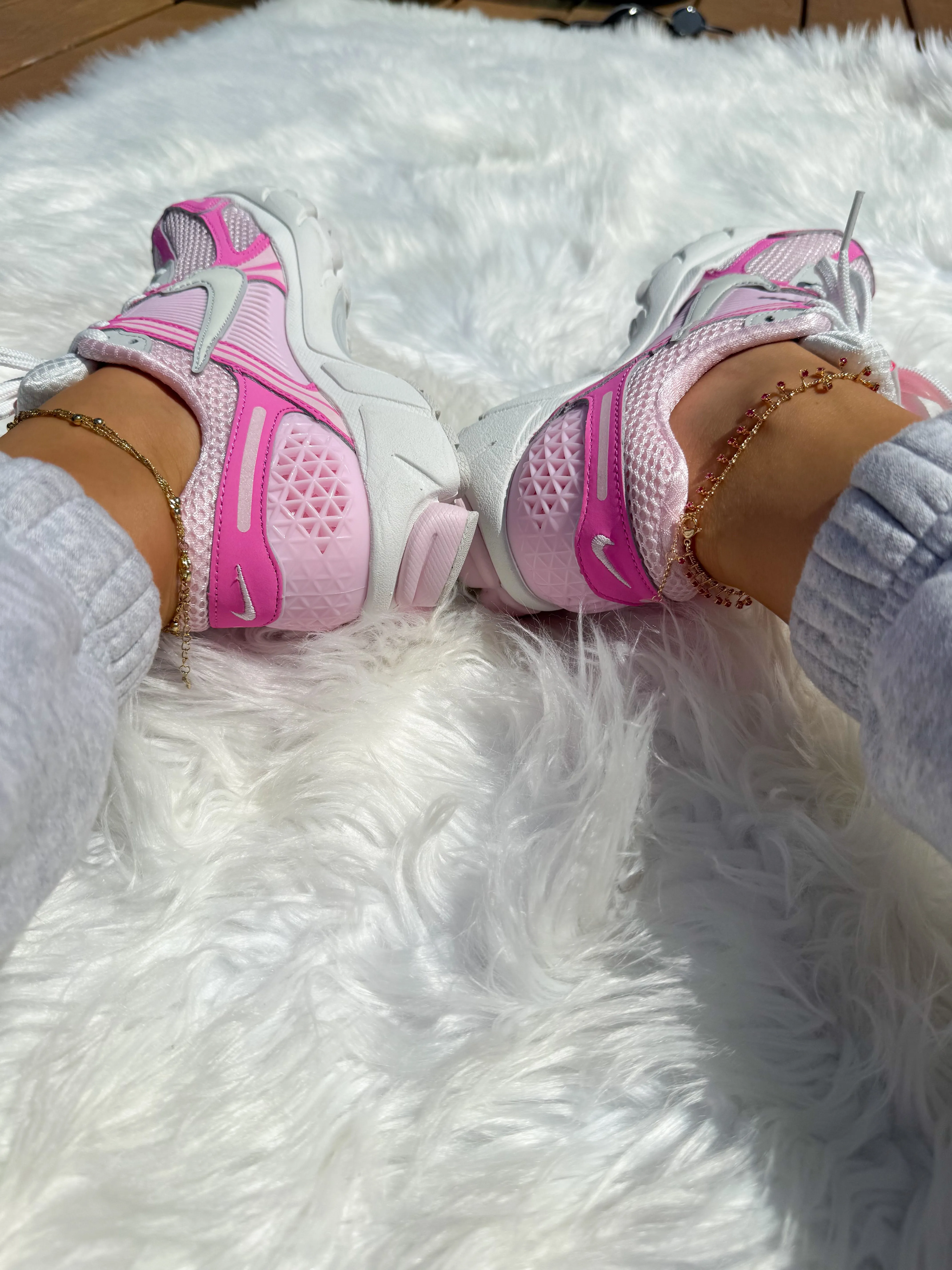 New Bubblegum Hot Pink Swarovski Women Nike Vomero 5 Urban Living