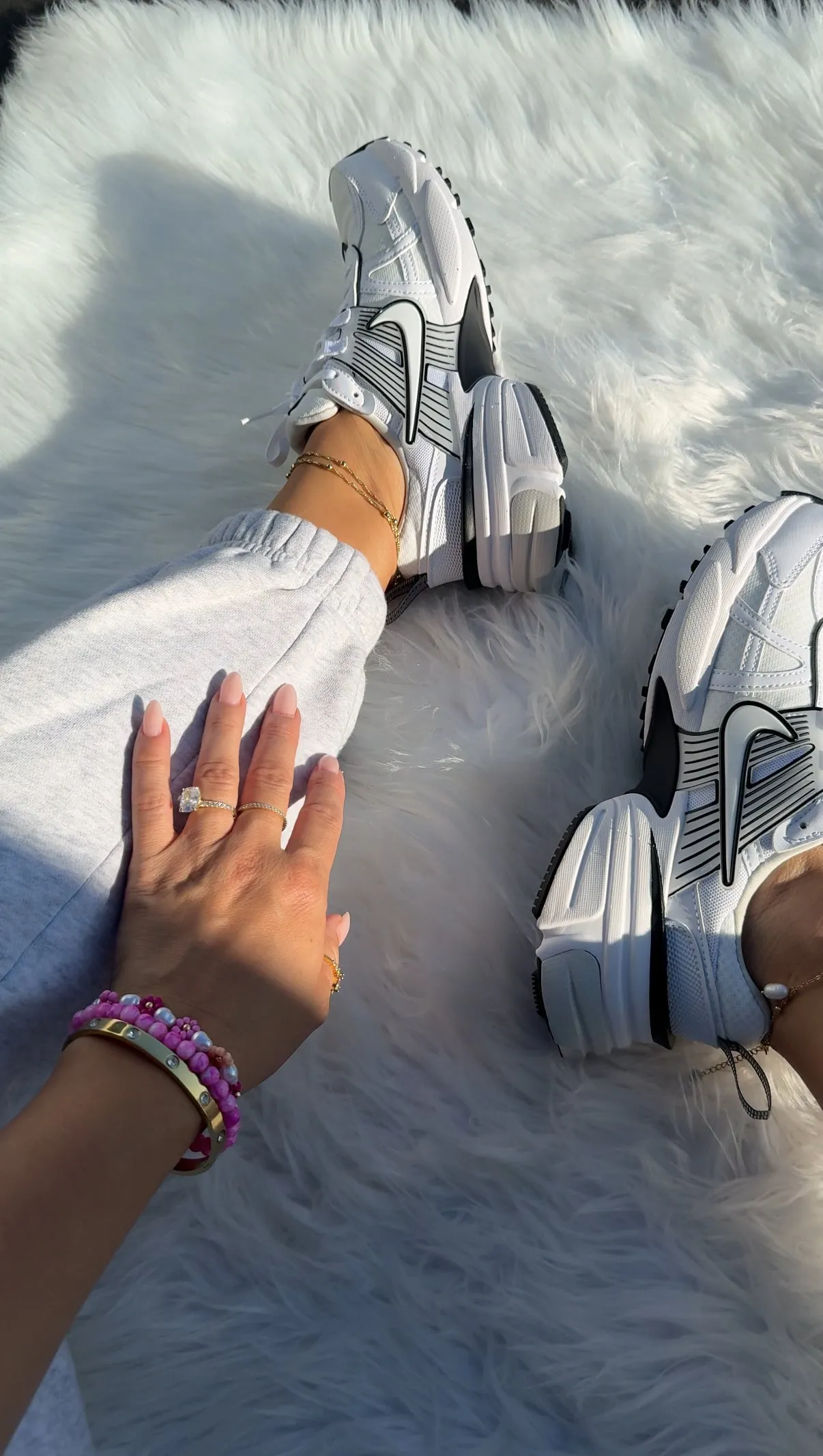 daily life ?NEW? White and Black Swarovski Womens Nike Shoes