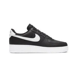 Nike Air Force 1 '07 'Black White Pebbled Leather' Men's Shoes Adaptive Fit Technology Ergonomic Heel Contour
