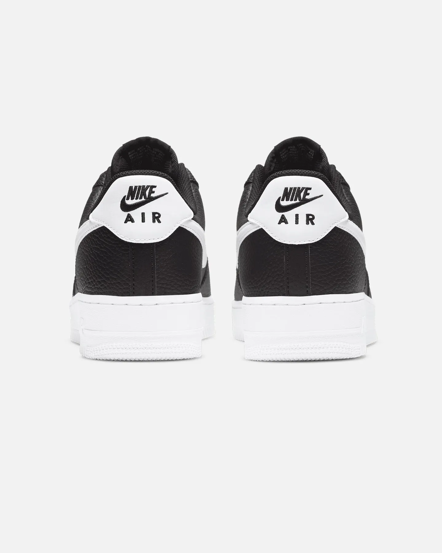 Walking Friendly Nike Air Force 1 '07 Black/White