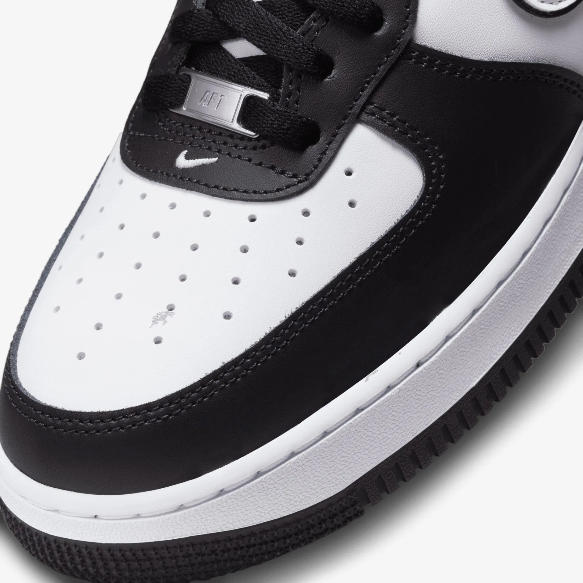 Responsive Activity Nike | AIR FORCE 1 '07 { BLACK/WHITE