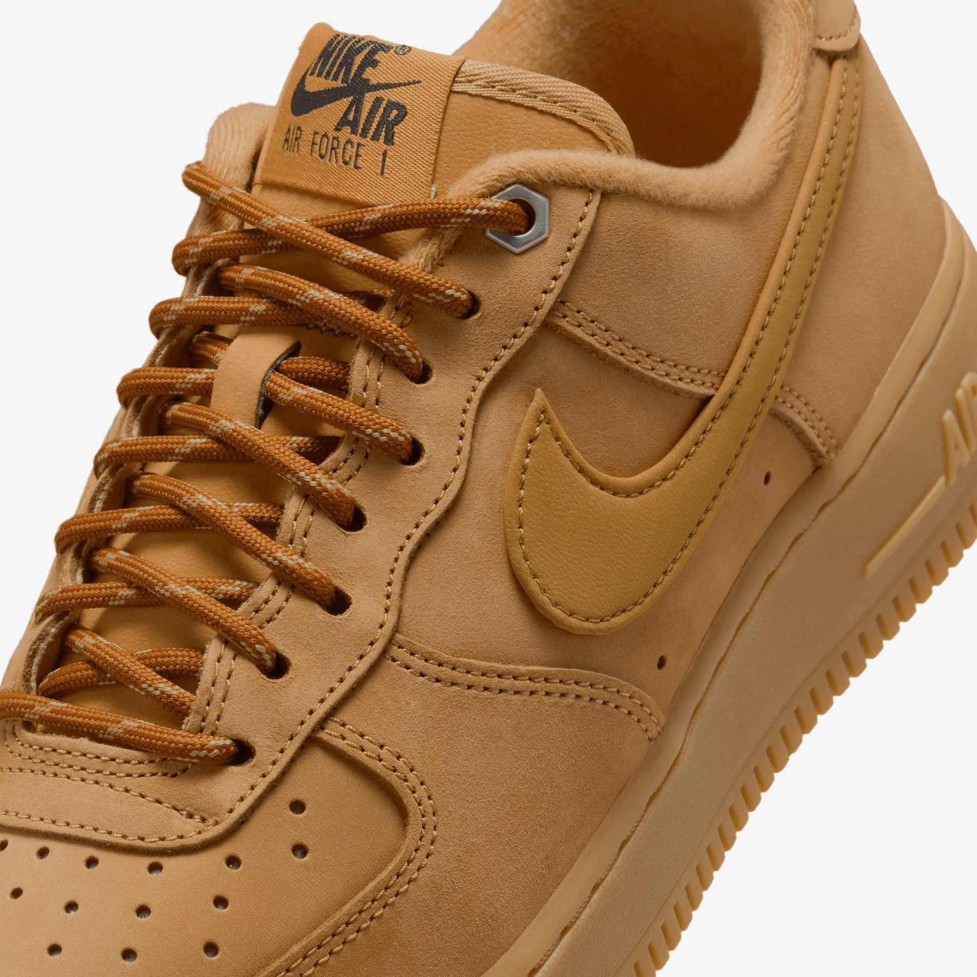 NIKE | AIR FORCE 1 '07 { FLAX/WHEAT-GUM LIGHT BROWN-BLACK Ultra light Winter Ready