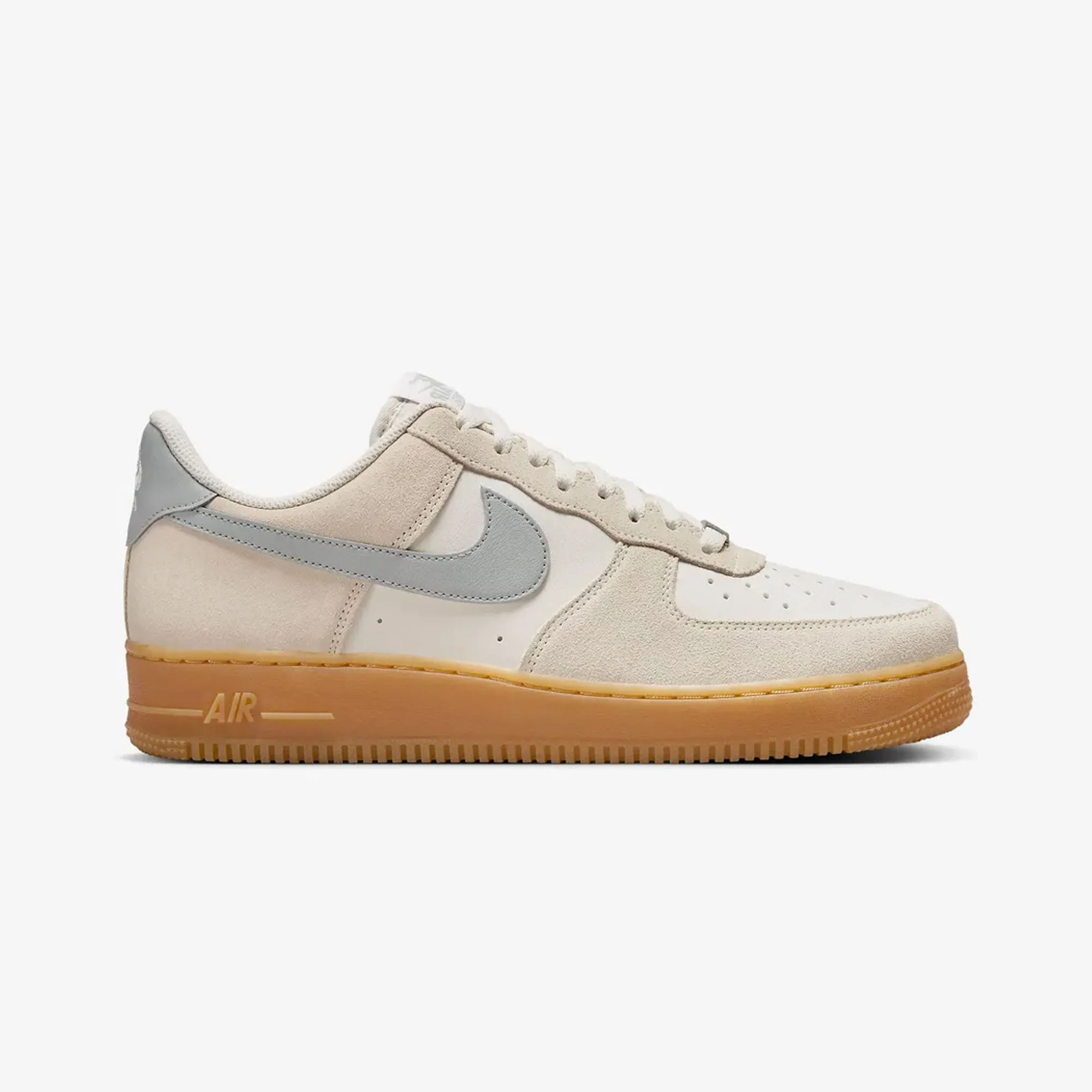 NIKE | AIR FORCE 1 '07 LV8 { PHANTOM/LT SMOKE GREY-GUM YELLOW Layered Chic