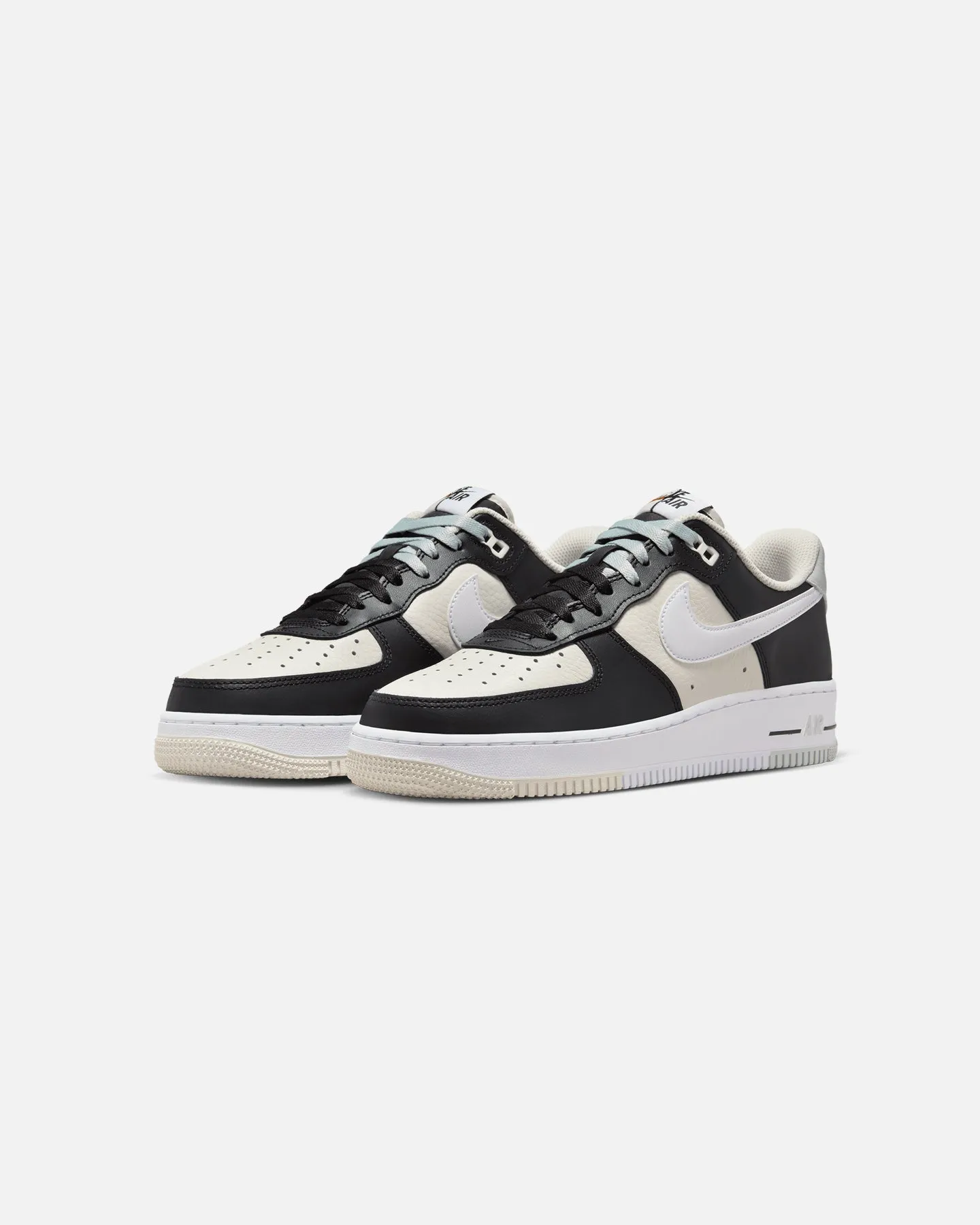 Secure Kind Step Nike Air Force 1 '07 LV8 RMX "Split Black Phantom" Black/Silver