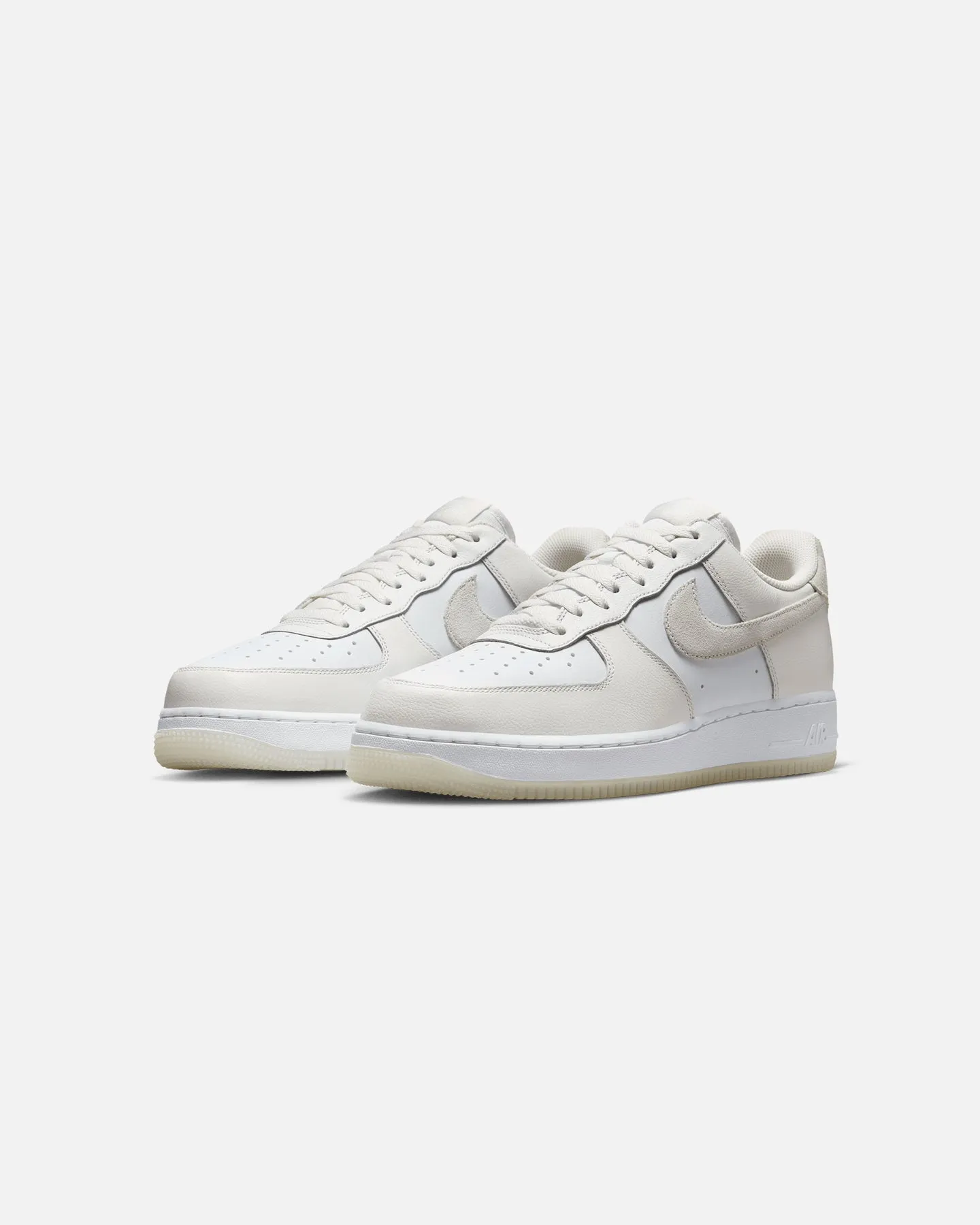 Nike Air Force 1 '07 LV8 White/Phantom Year long Breathable Road Trip