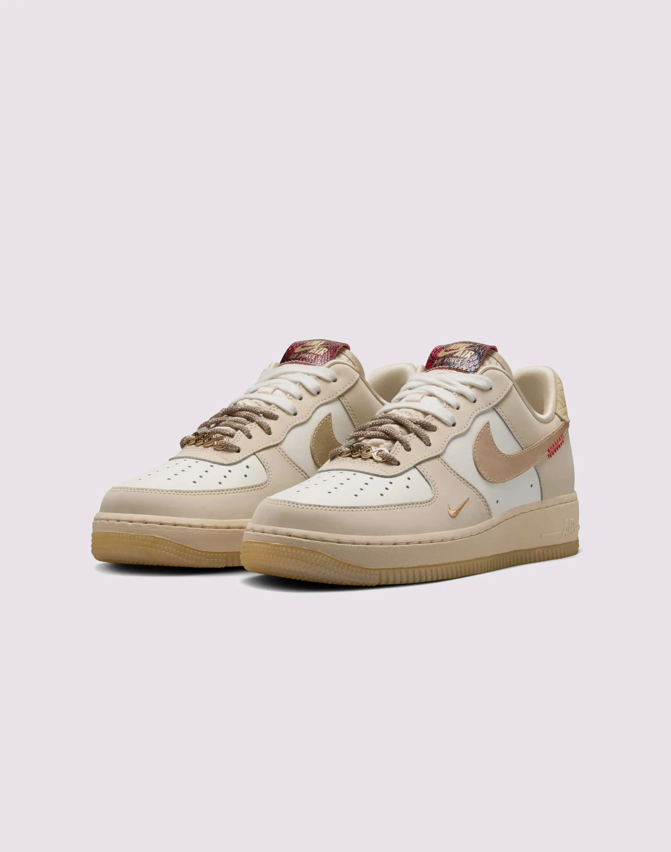 Smooth Sole Torsional Stability Frame Nike Air Force 1 '07 LX