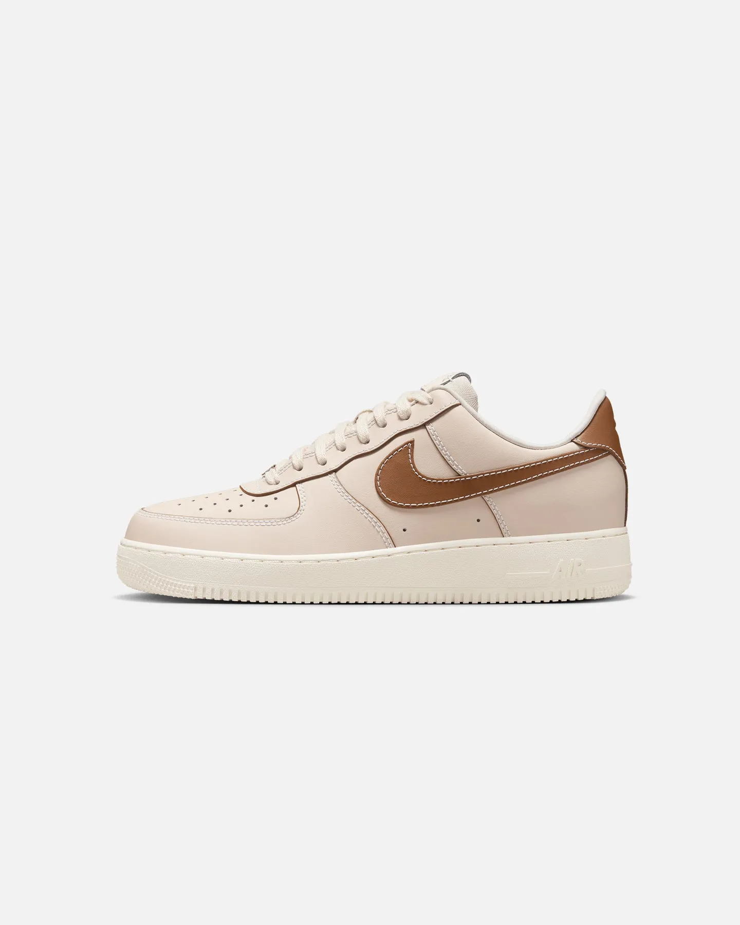 Wave Flow Dad Pick Nike Air Force 1 '07 Pearl White