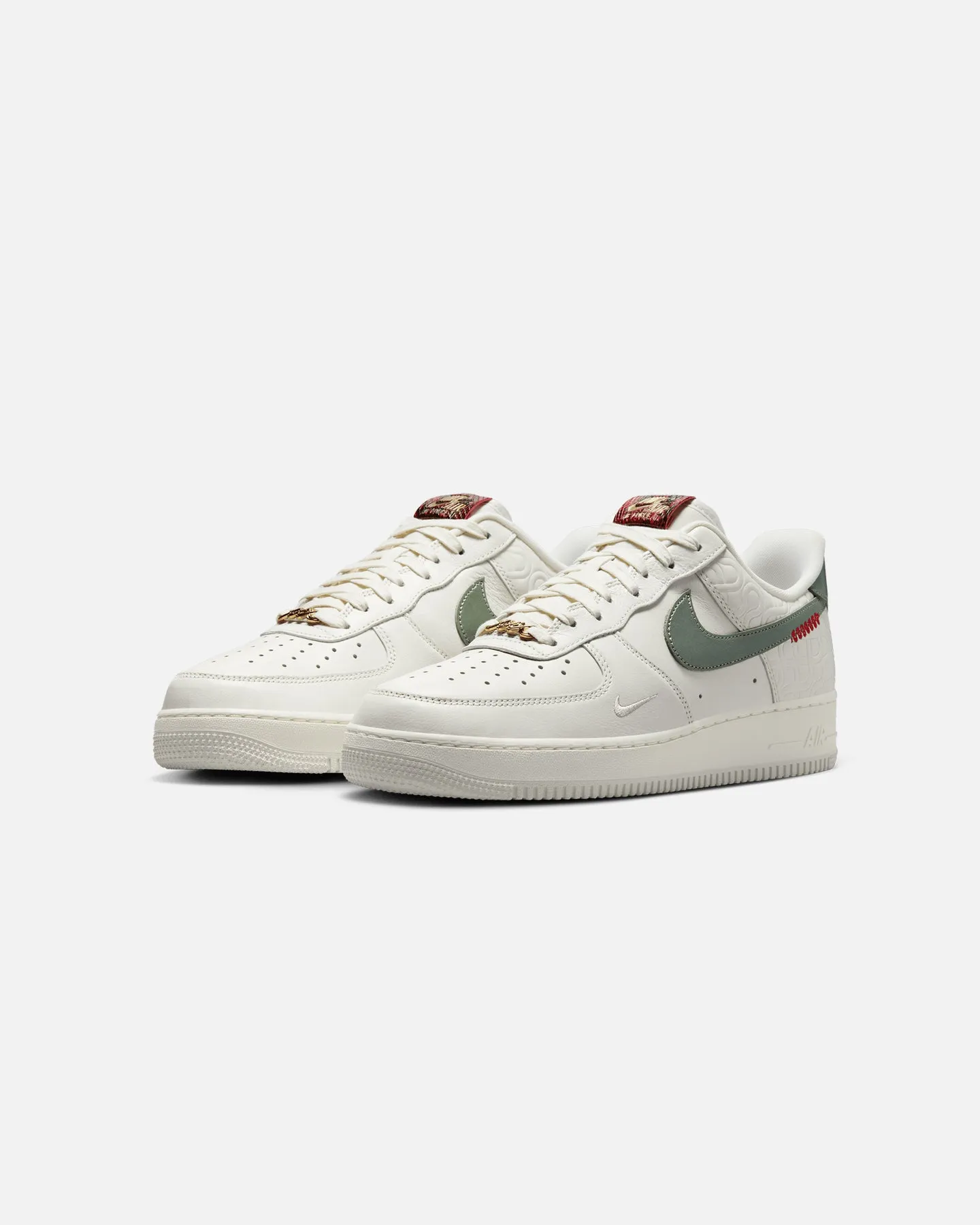 Wind Safe Field Fast Nike Air Force 1 '07 "Year Of The Snake" Sail