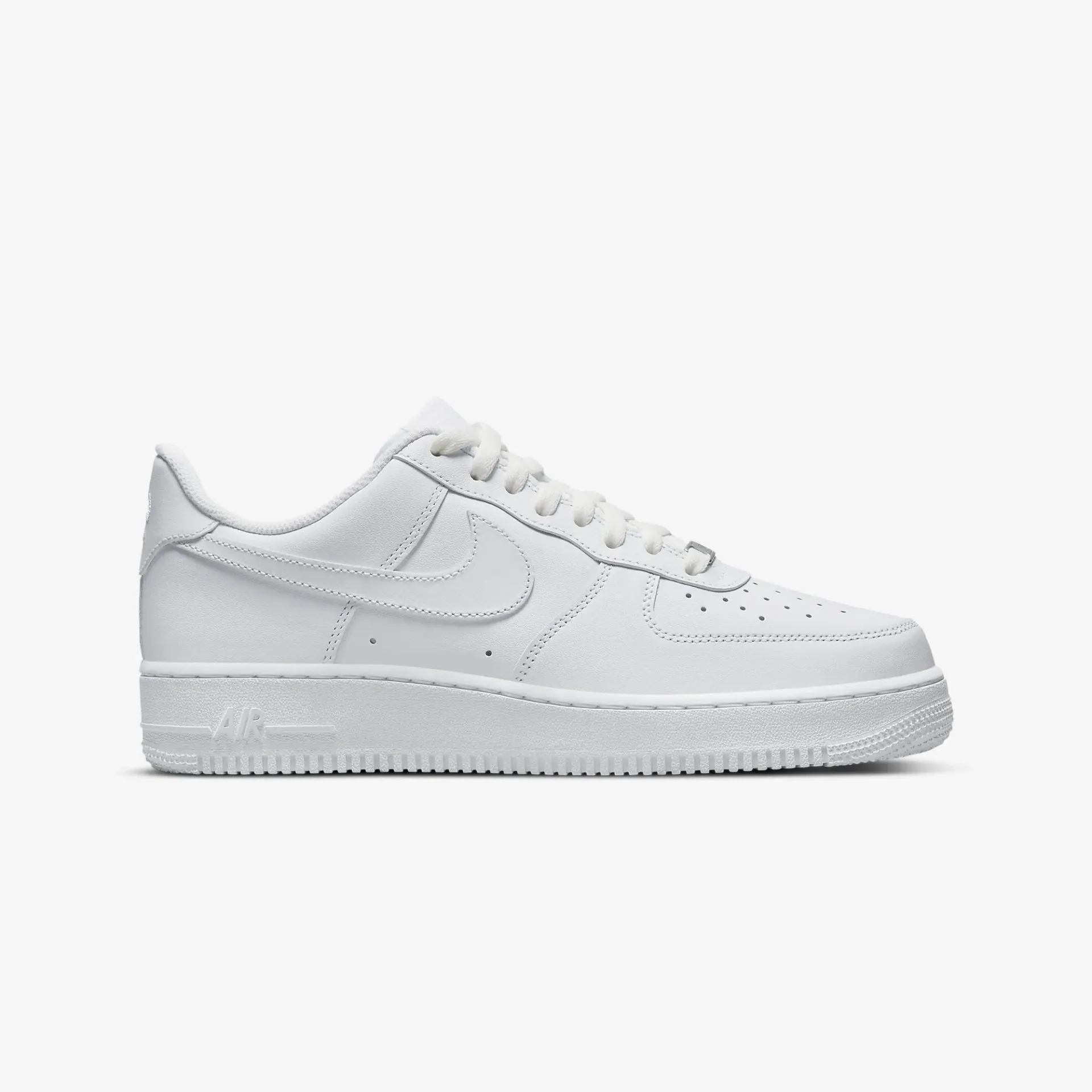 Nike | AIR FORCE 1 '07 { TRIPLE WHITE Effortless Silhouette Summer Walks