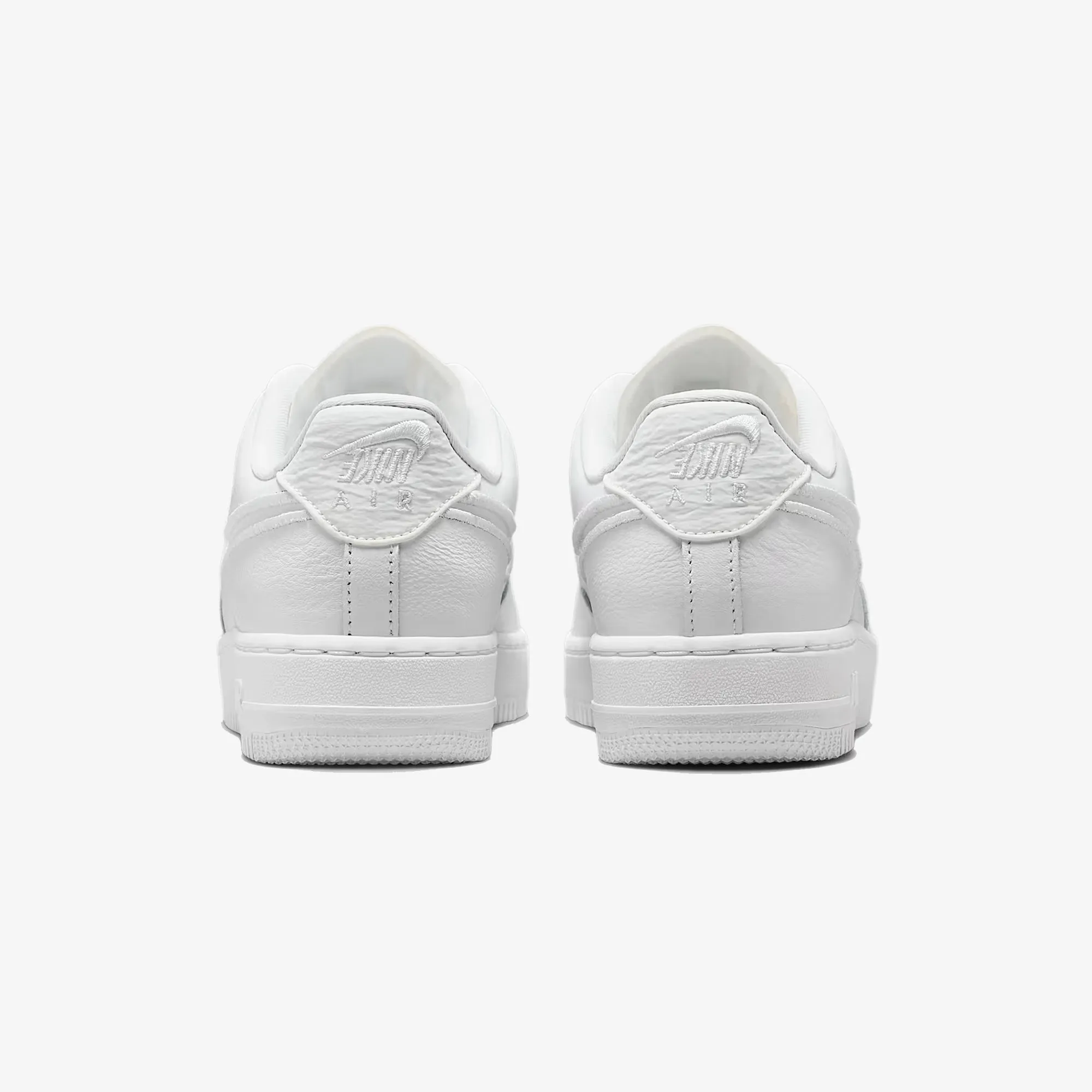 NIKE | AIR FORCE 1 LOW DANCE { WHITE/WHITE-WHITE-METALLIC SILVER Structured grip Casual flexibility