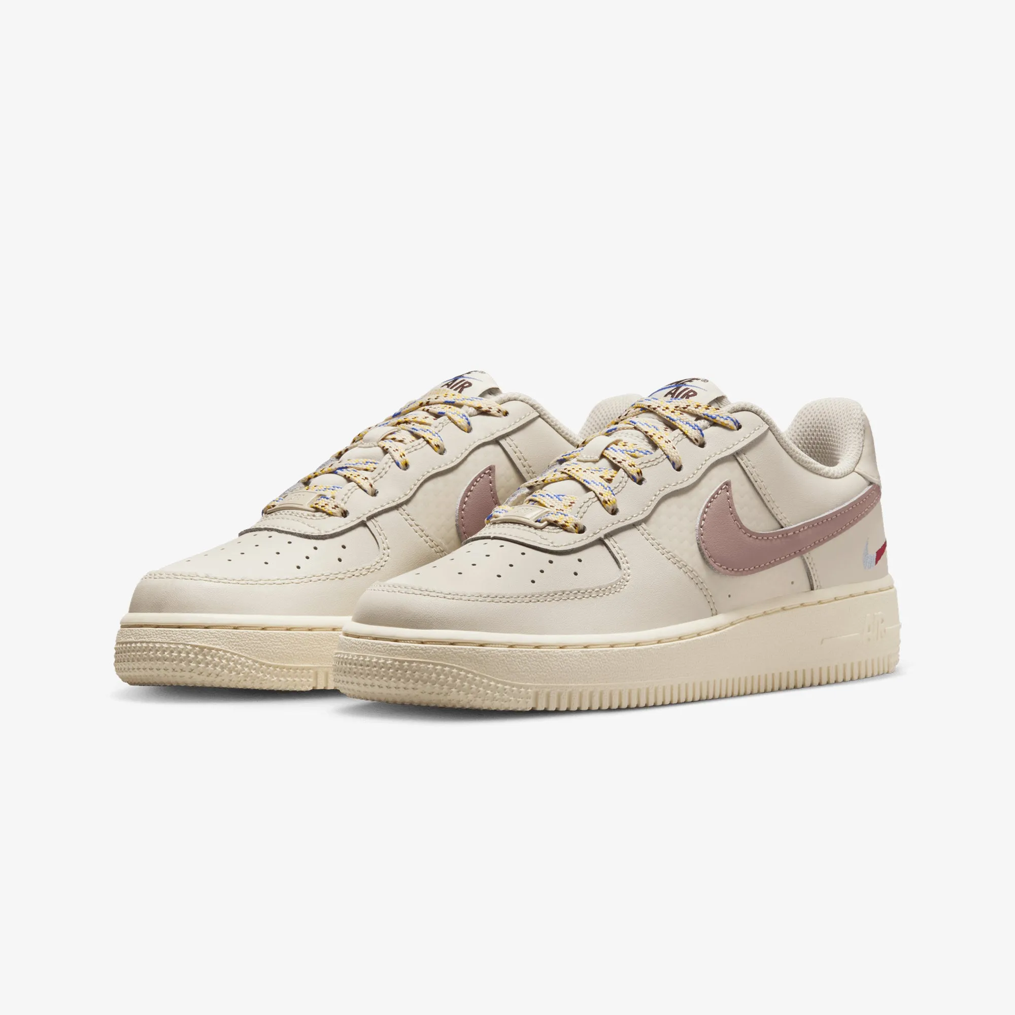 Adaptive Comfort NIKE | AIR FORCE 1 LV8 1 (GS) { LT OREWOOD BRN/MALT-BURGUNDY CRUSH
