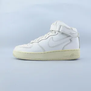 NIKE AIR FORCE 1 MID LE Street Ease