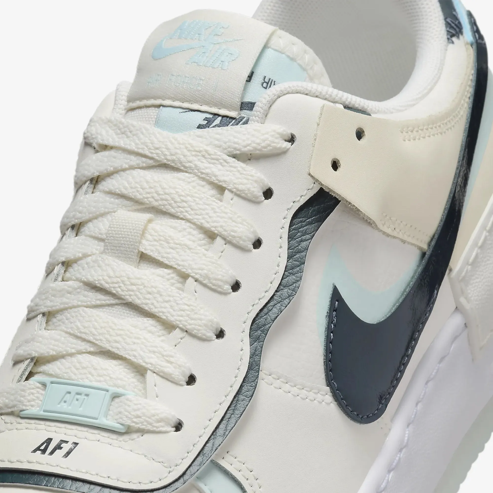 Slip Resistant Grip NIKE | AIR FORCE 1 SHADOW { SAIL/ARMORY NAVY-GLACIER BLUE