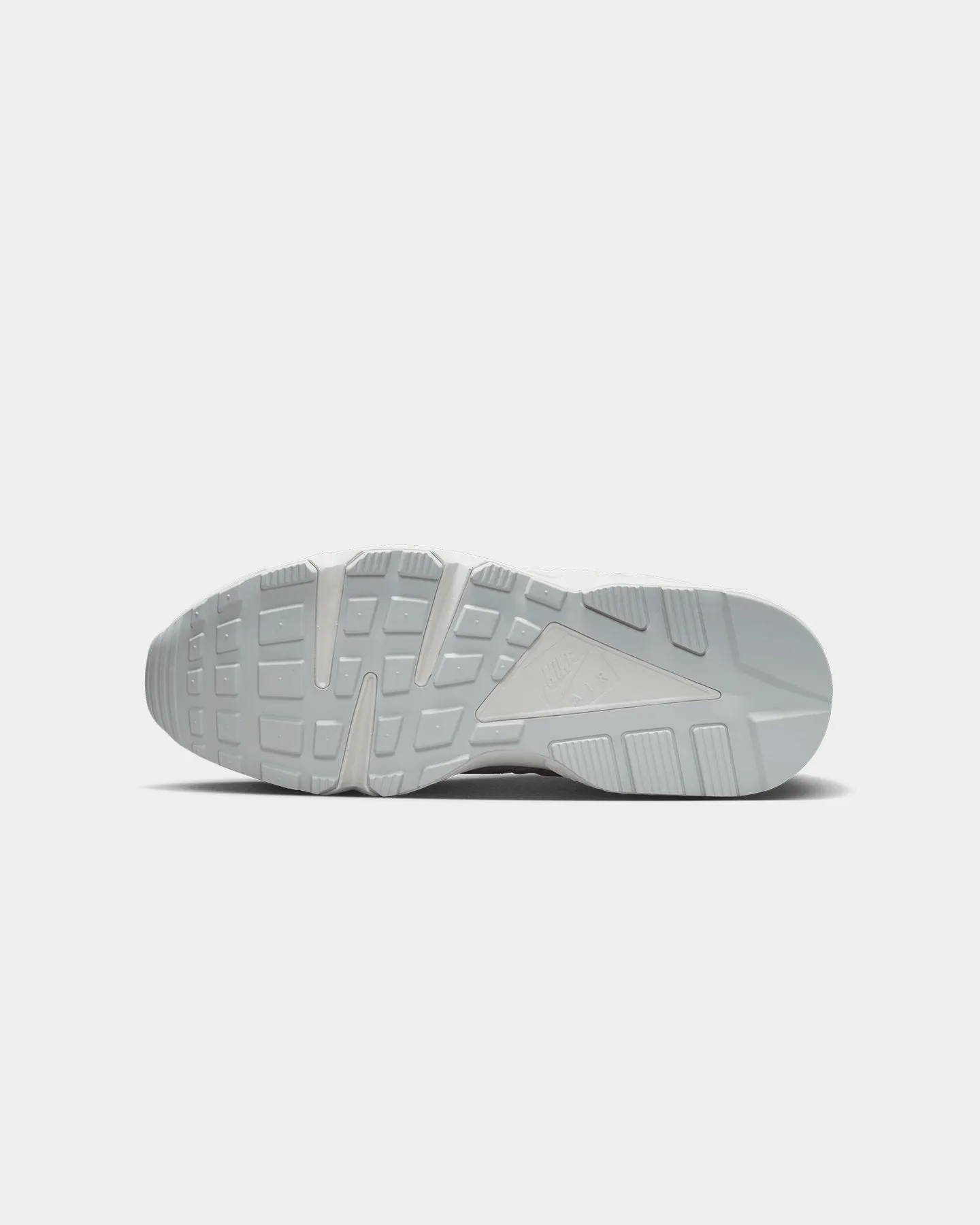 Nike Air Huarache Runner "Pure Platinum" Summit White/Metallic Silver Daily Walk