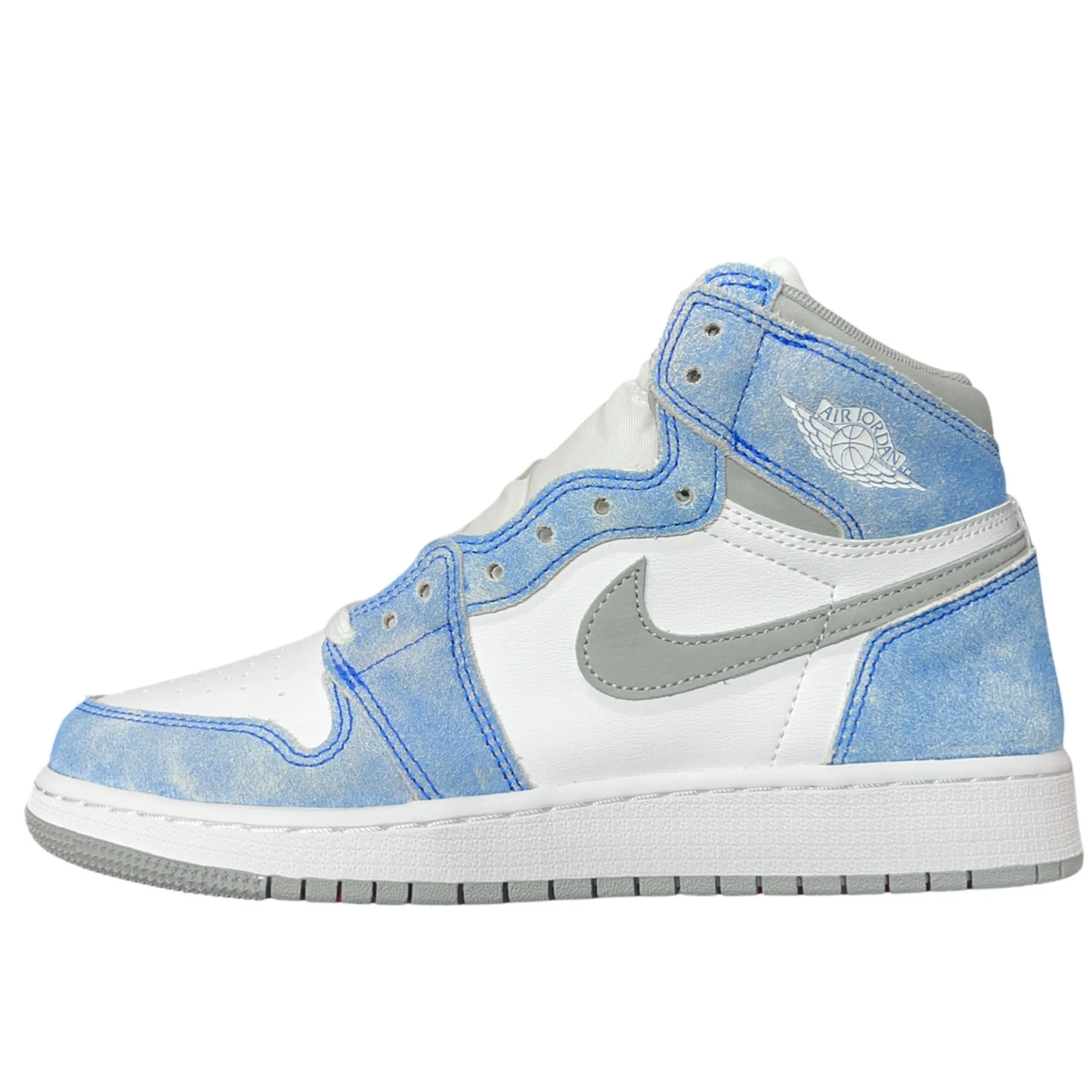 Asymmetric Lacing Designs Nike Air Jordan 1 High Hyper Royal GS