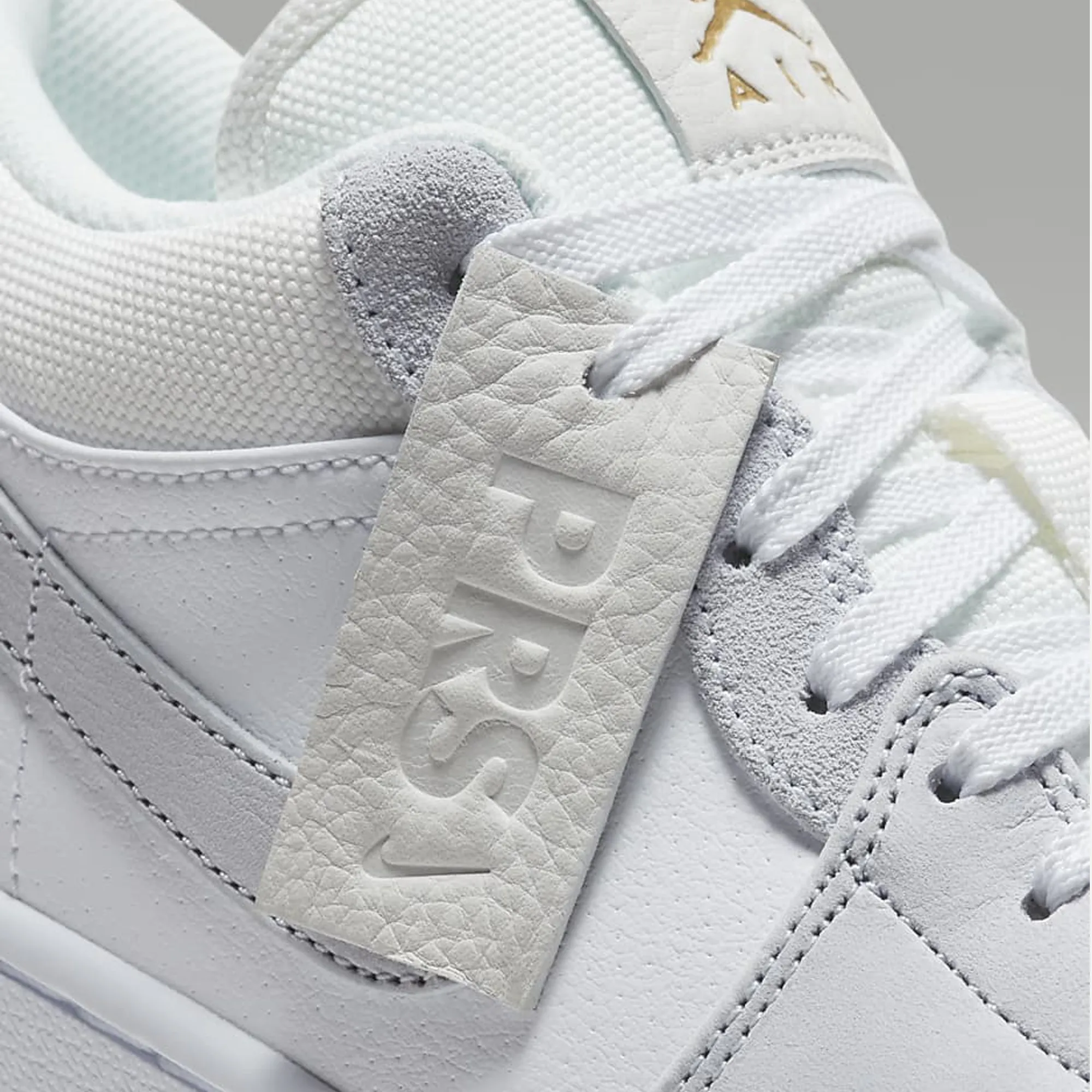 Slip Easy Nike Air Jordan 1 Low Paris