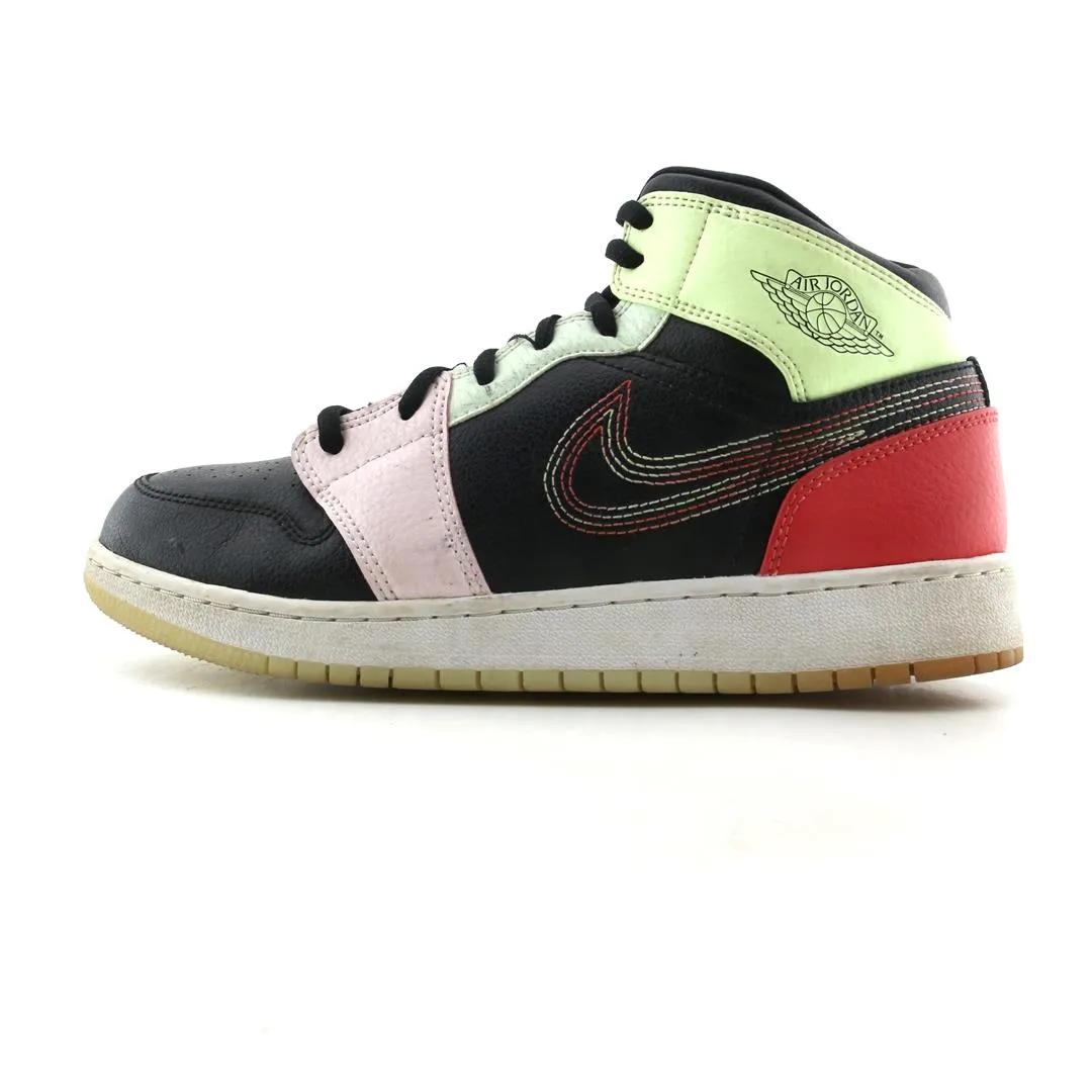 High Top Design NIKE  AIR JORDAN 1 MID