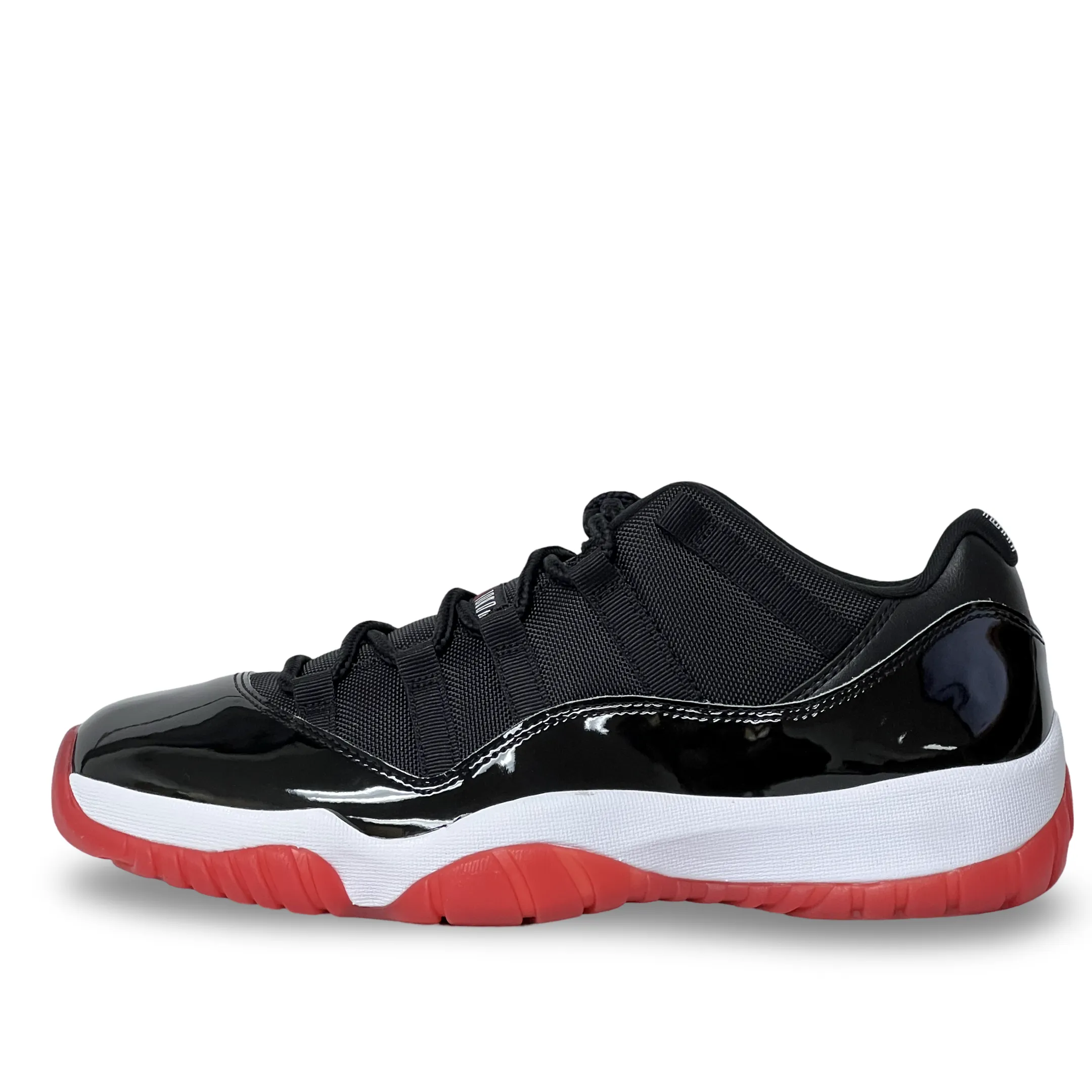 Nike Air Jordan 11 Low Bred 2025 Reinforced Eyelet Construction
