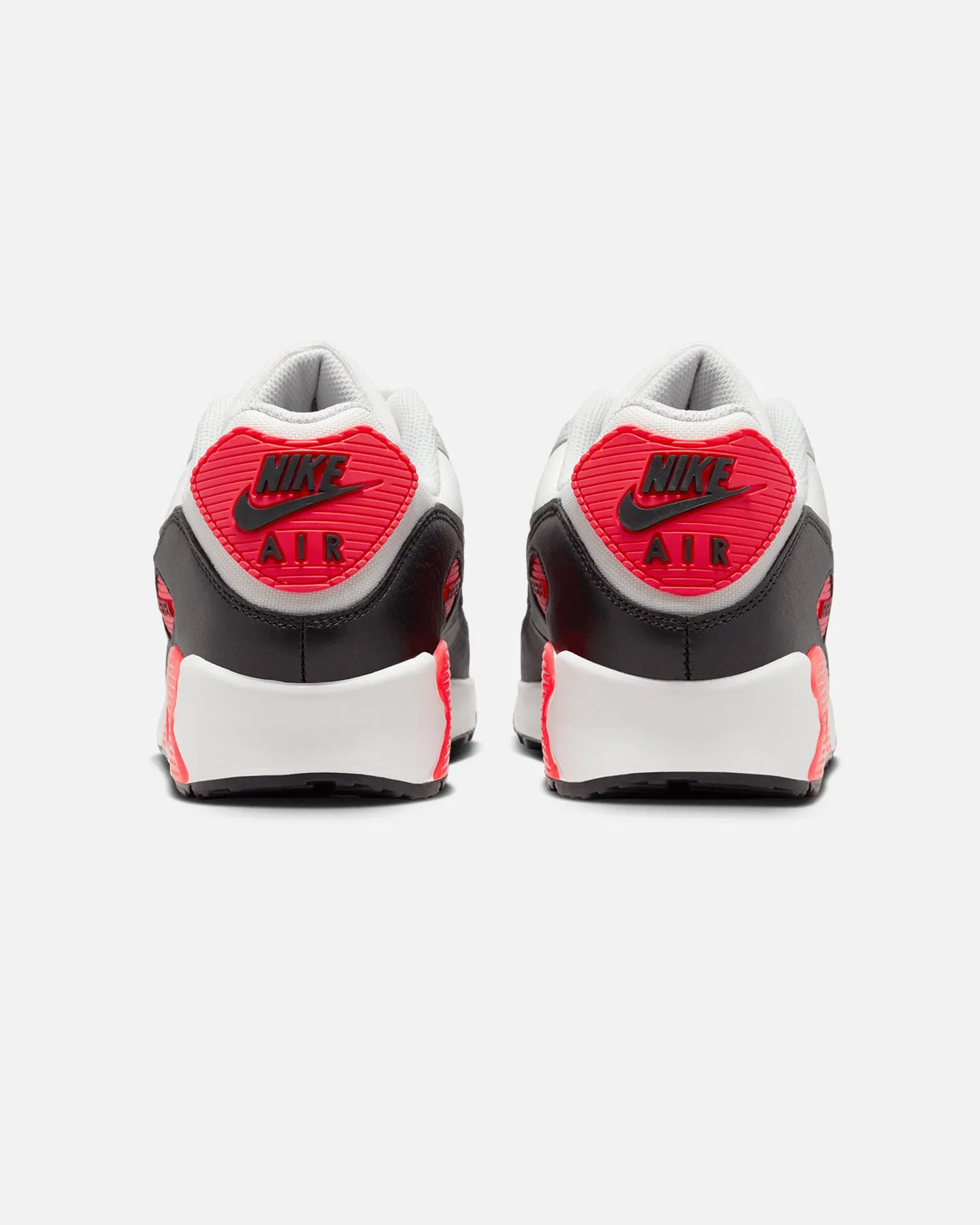 Feather Light Travel Enthusiasts Nike Air Max 90 GTX Summit White