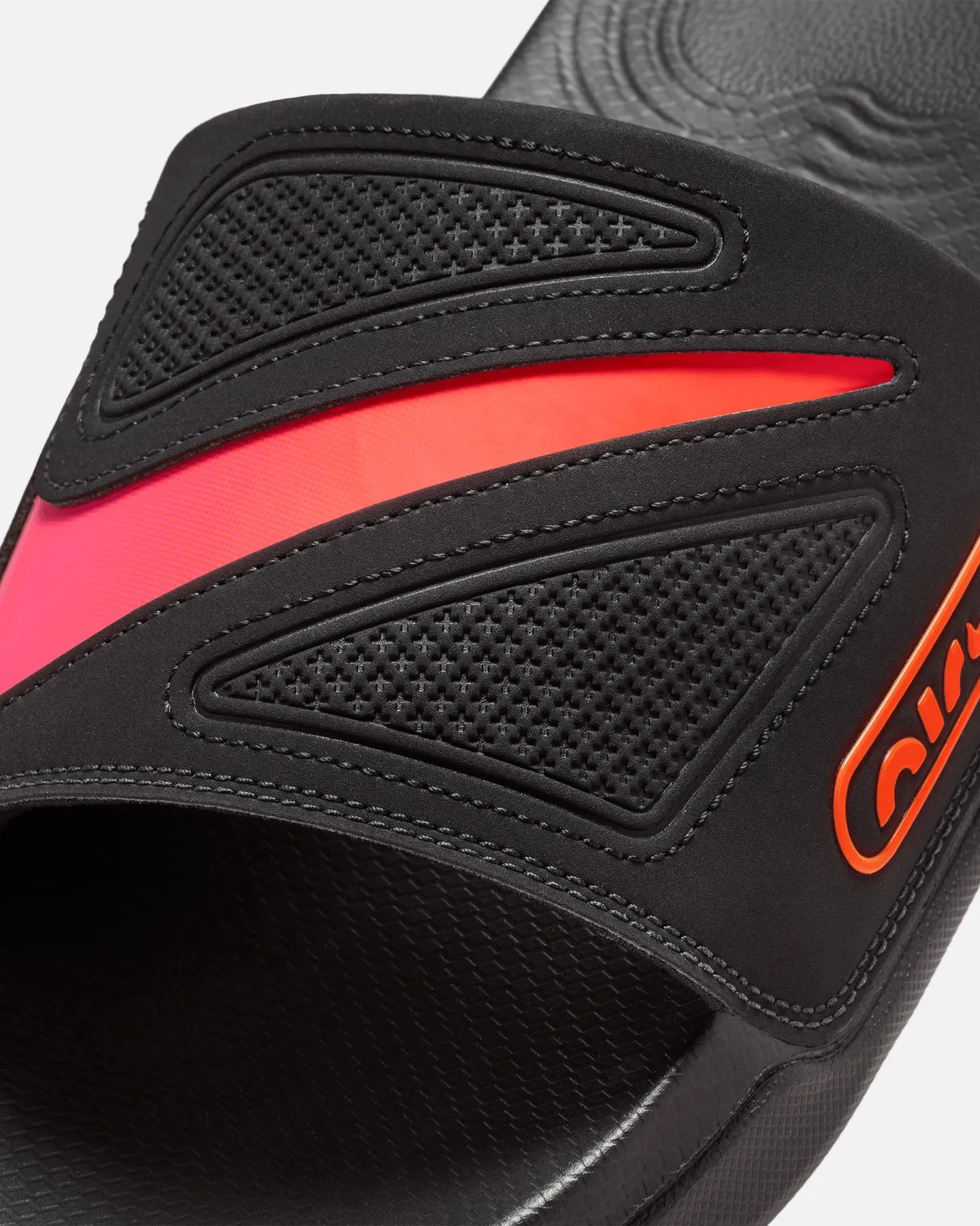 Nike Air Max Cirro Slides Black/Racer Pink Polish Look