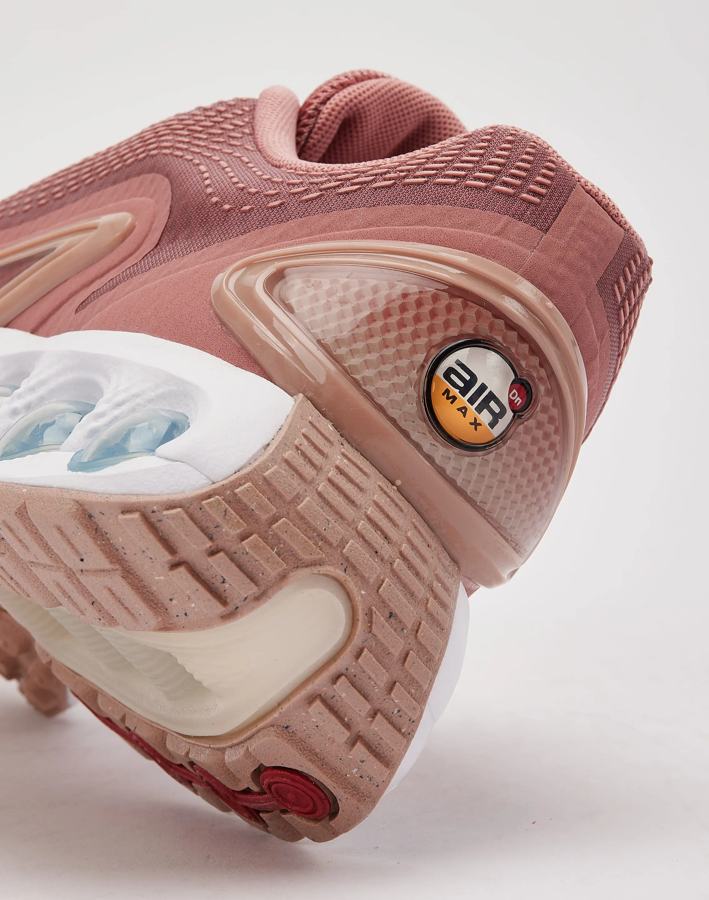 elastic closure shoes Nike Air Max Dn