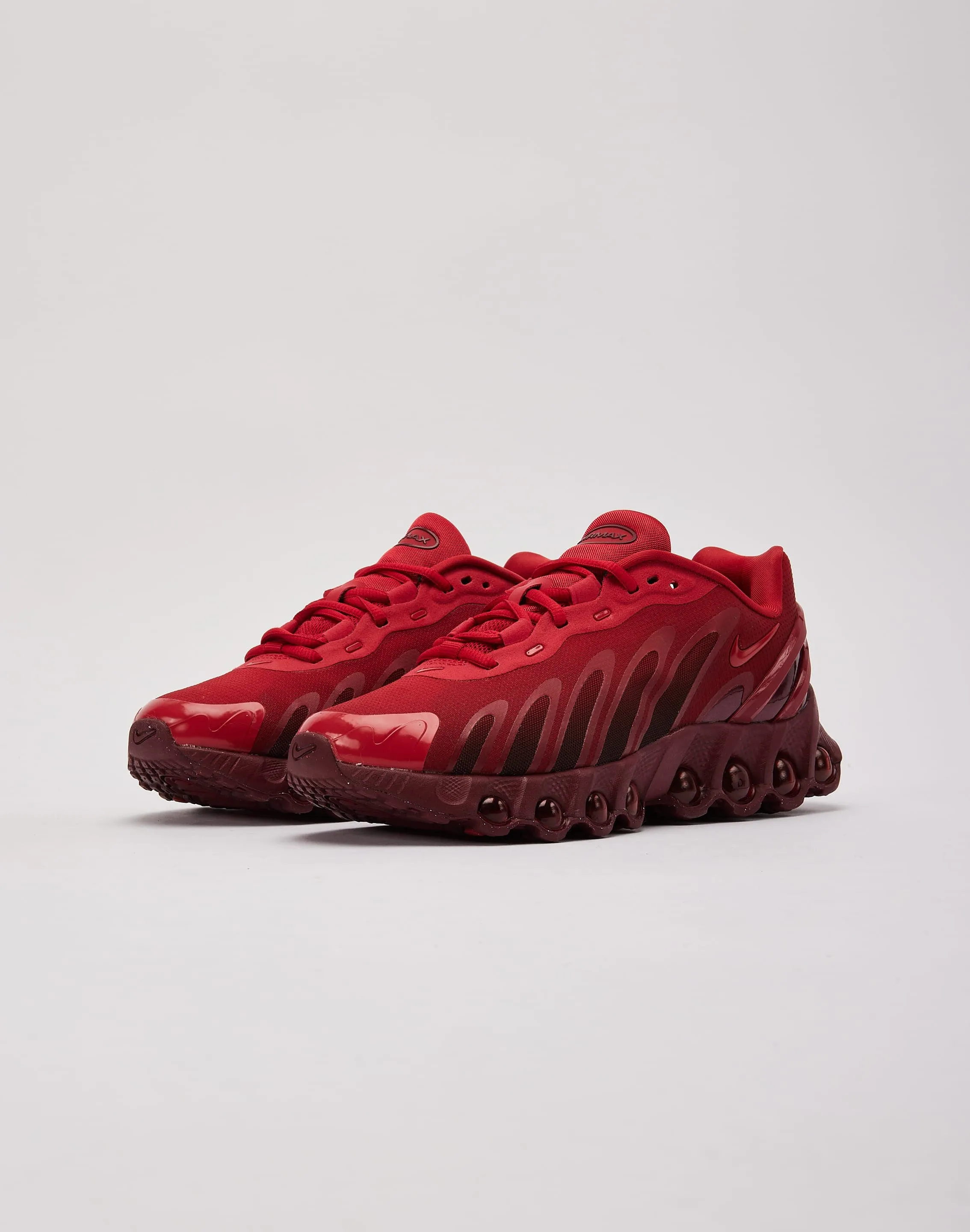 ergonomic running gear Nike Air Max Dn8