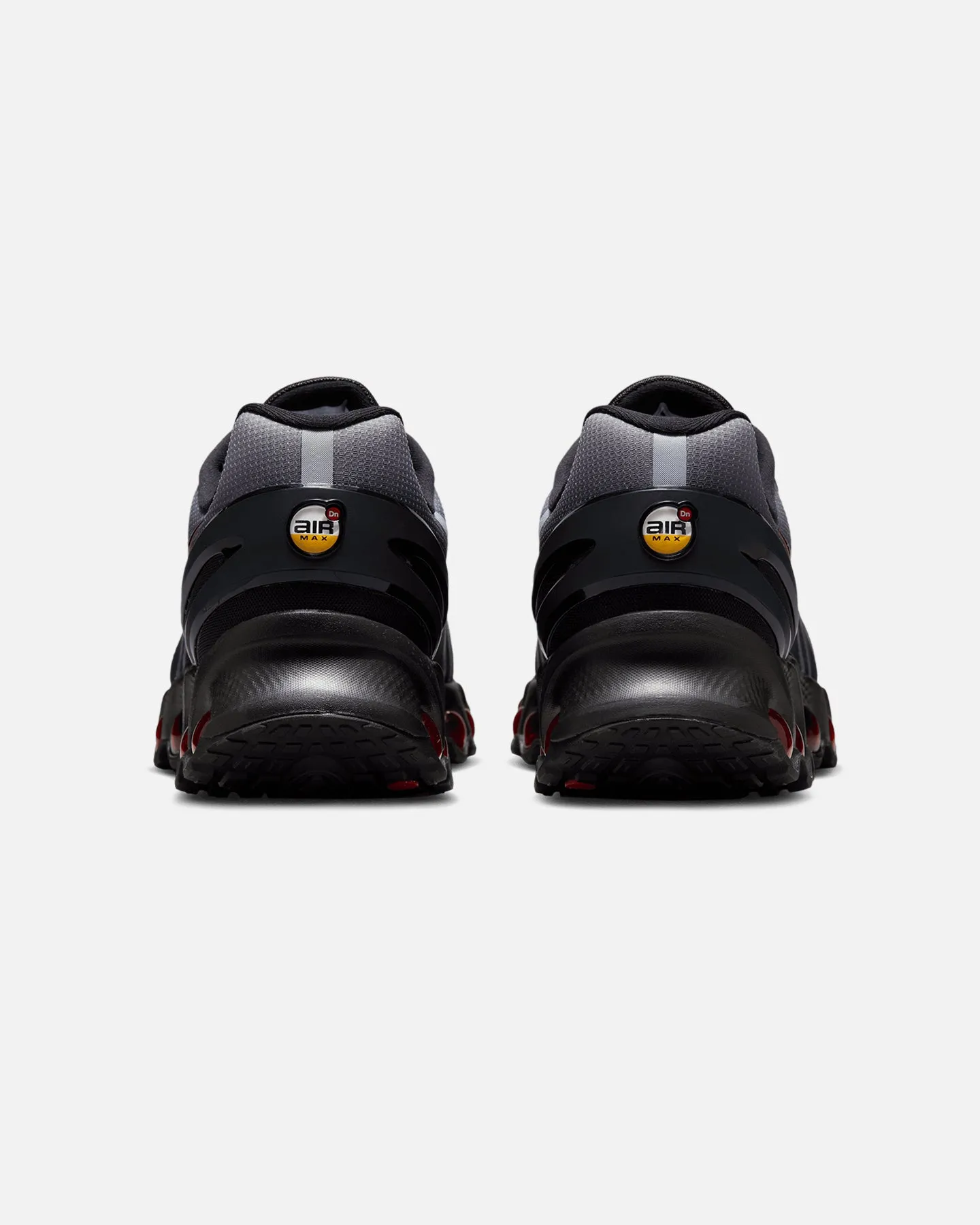 Non-marking sole Noise reduction Nike Air Max DN8 Black/Gym Red