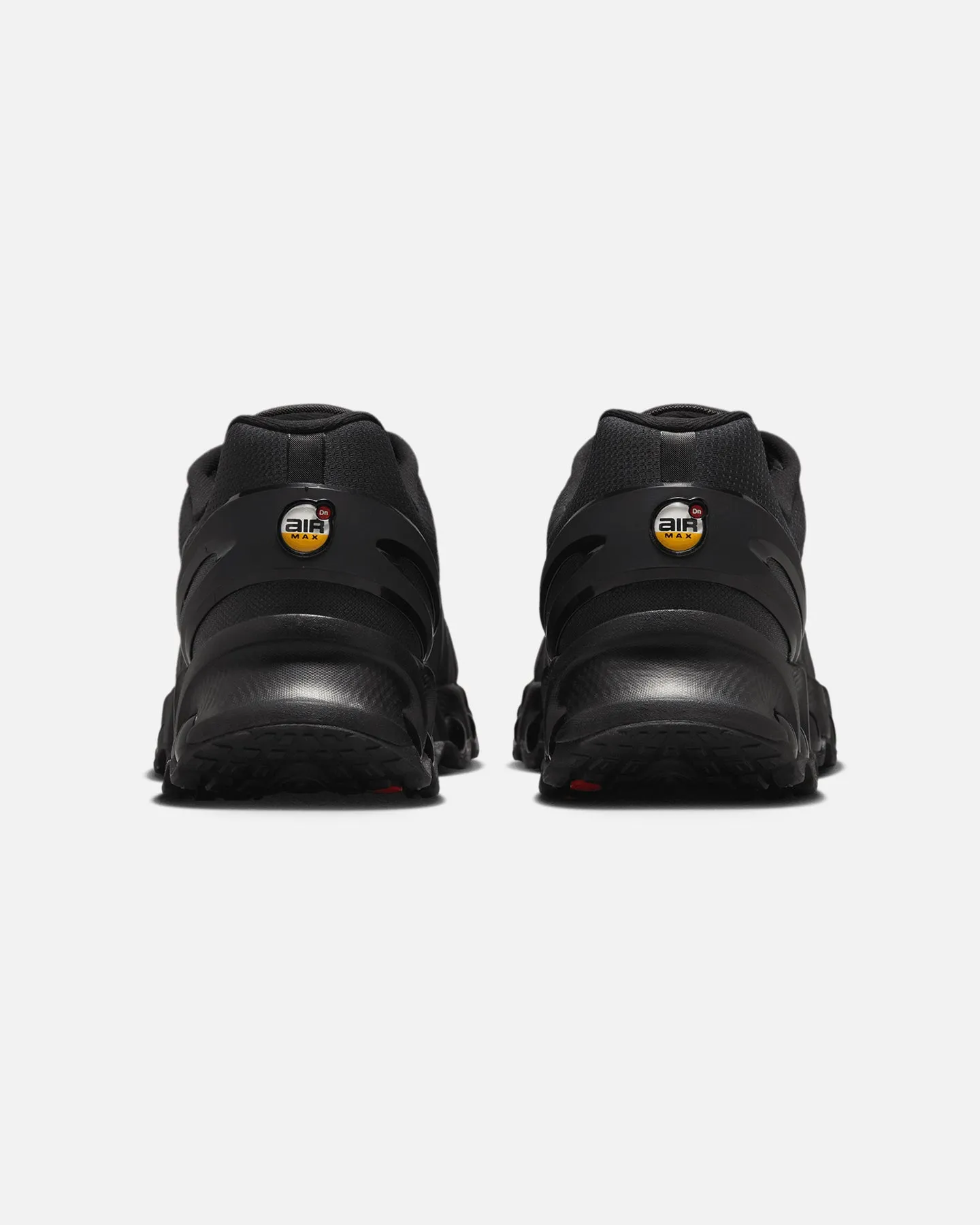 Fashion Movement Nike Air Max DN8 "Black" Black